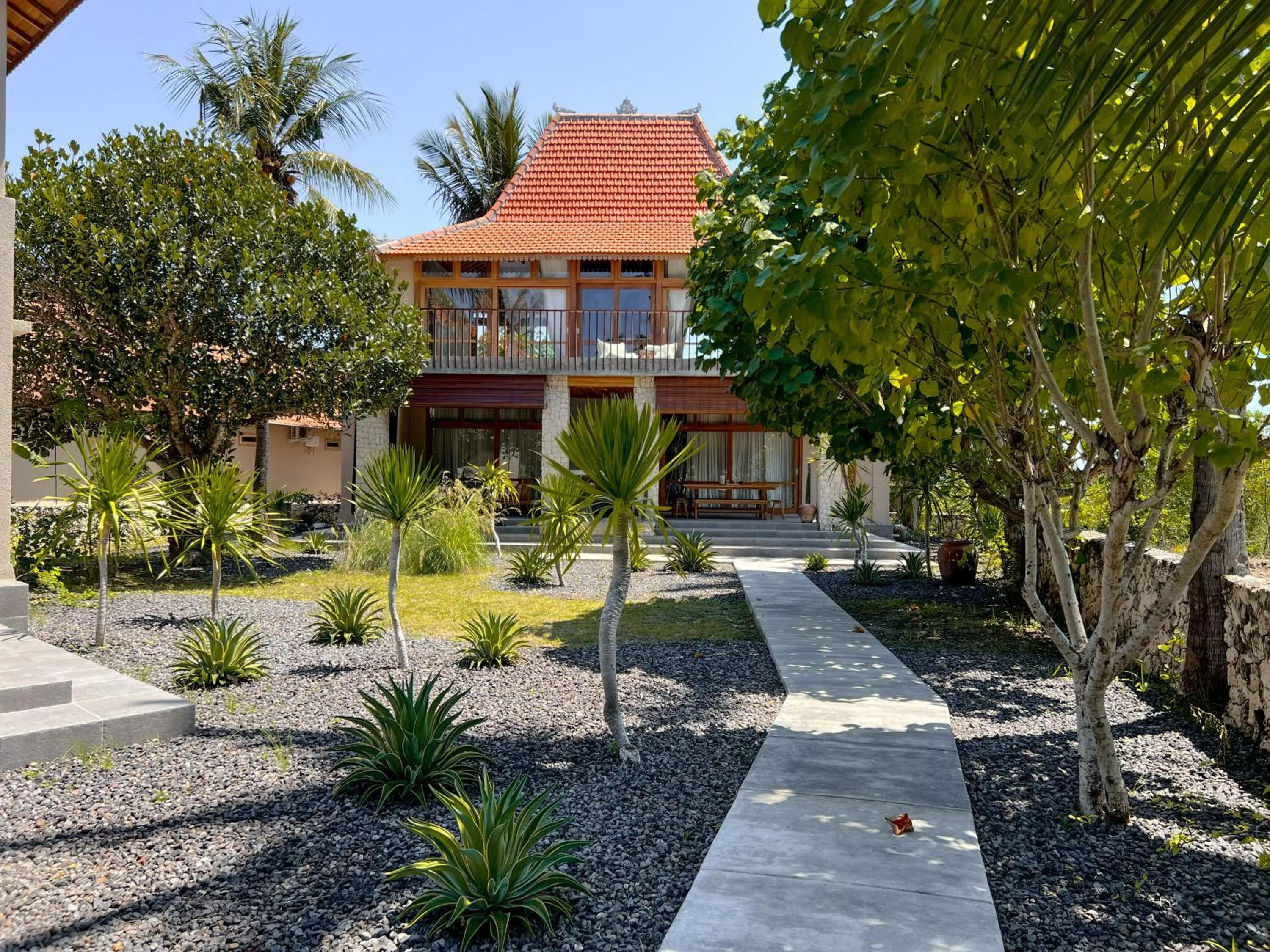 Property building in Diamond Beach Villas