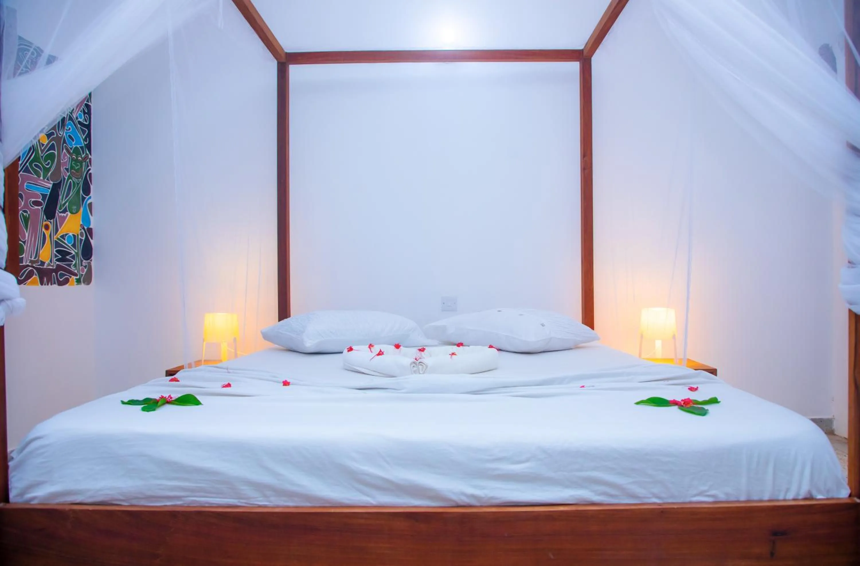 Bed in Art Hotel Zanzibar