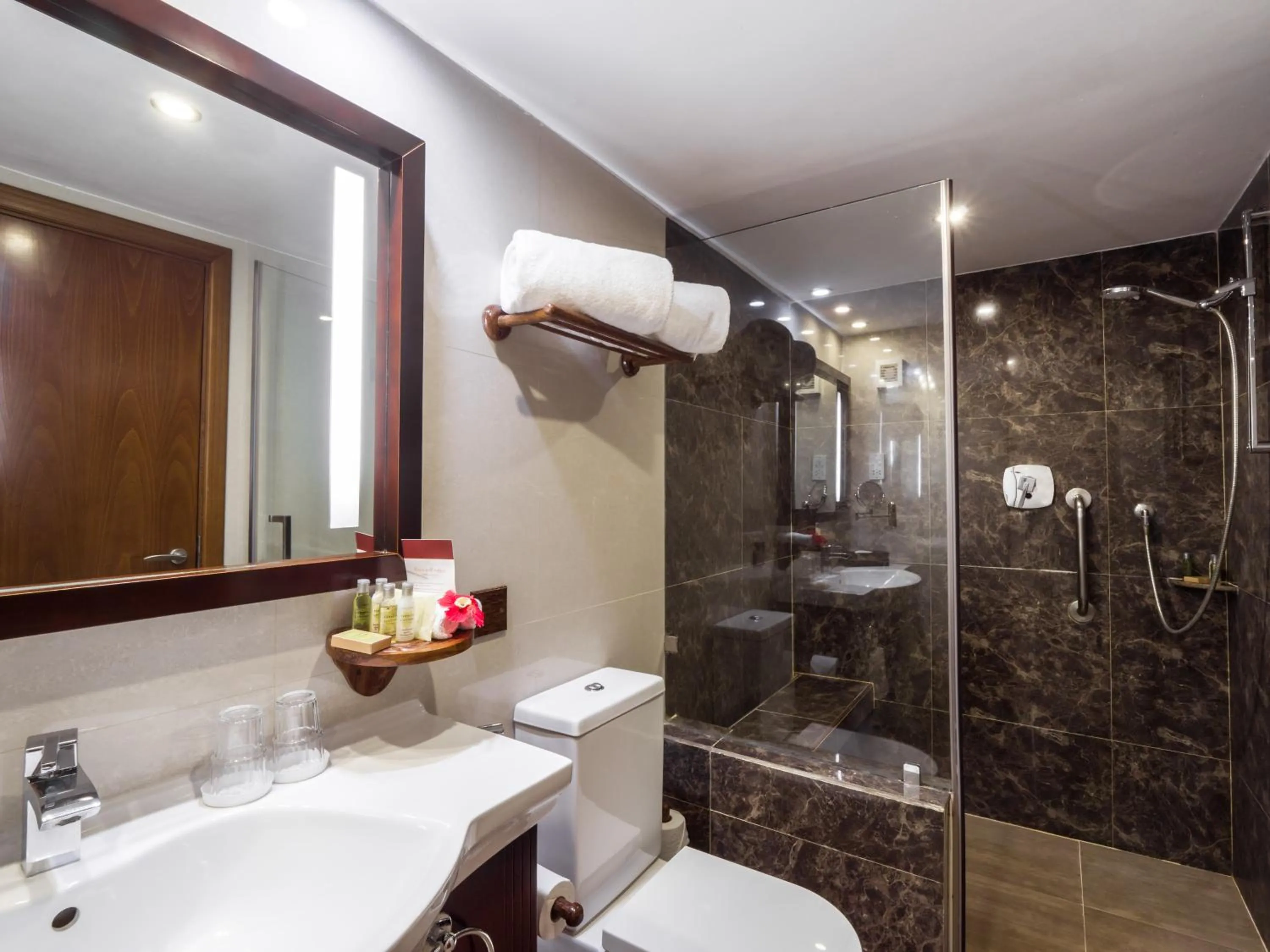 Bathroom in Turaco Spice Tree, a Tribute Portfolio Hotel