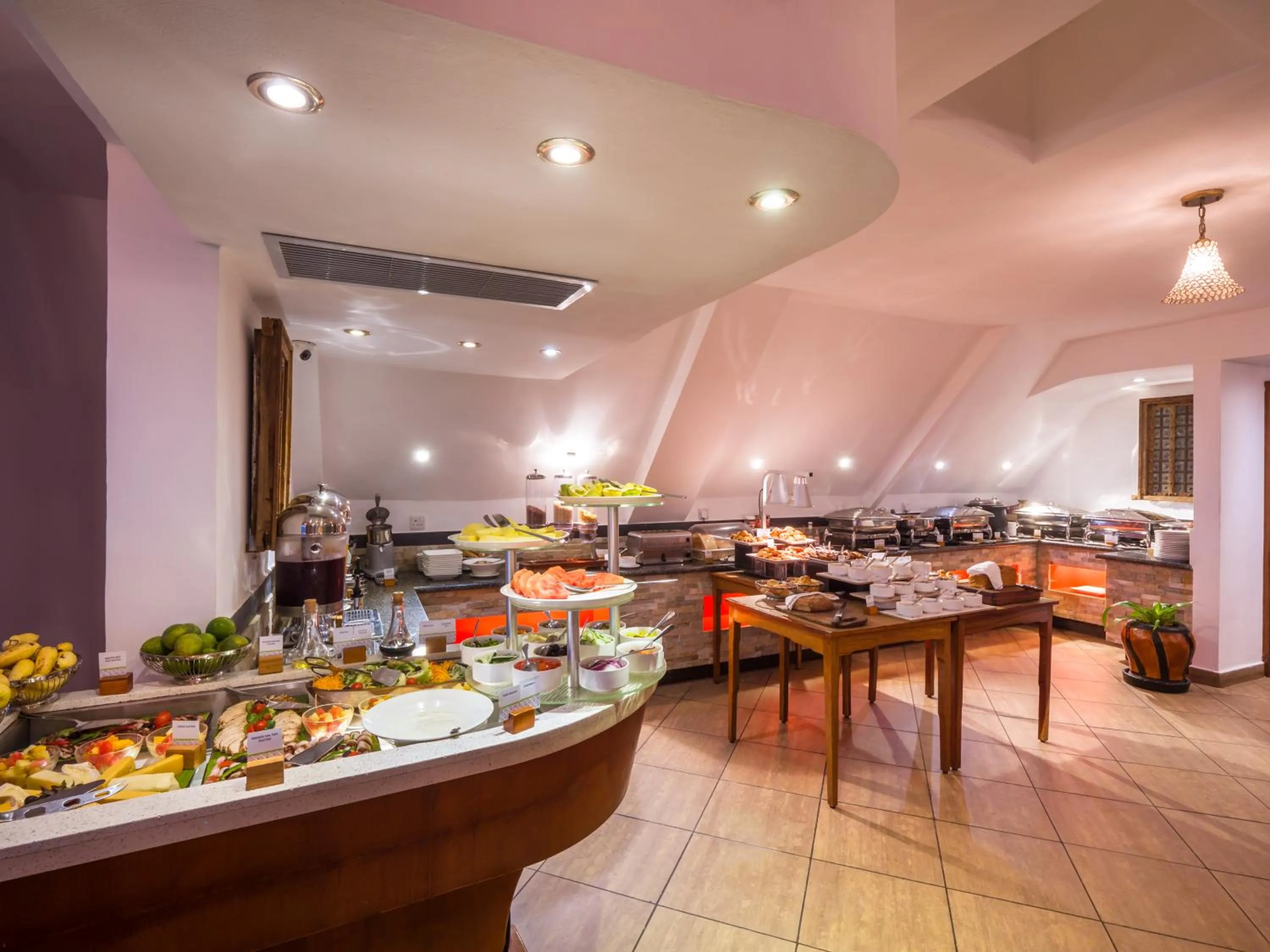 Breakfast in Turaco Spice Tree, a Tribute Portfolio Hotel