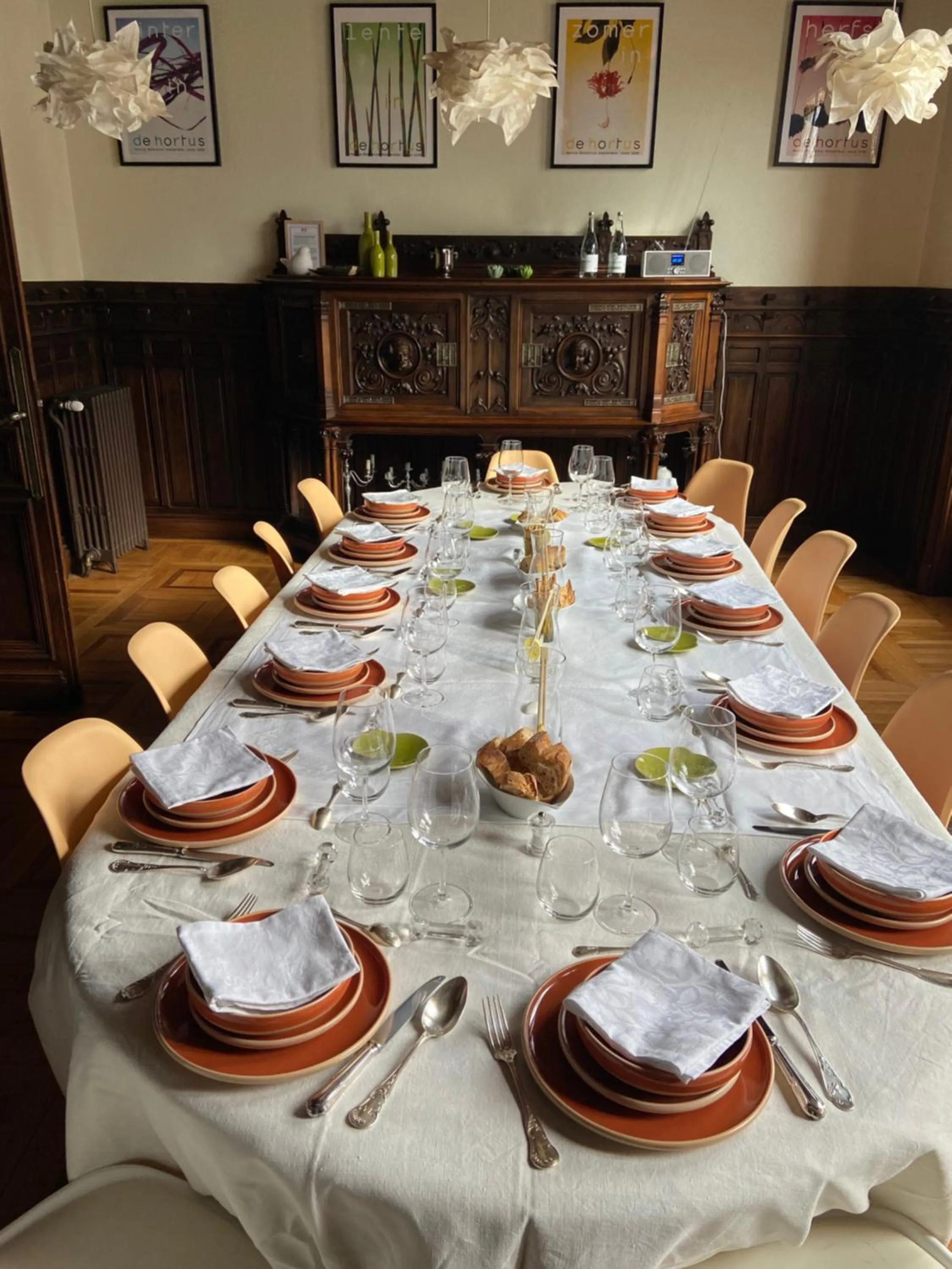 Restaurant/places to eat in Le Passagran