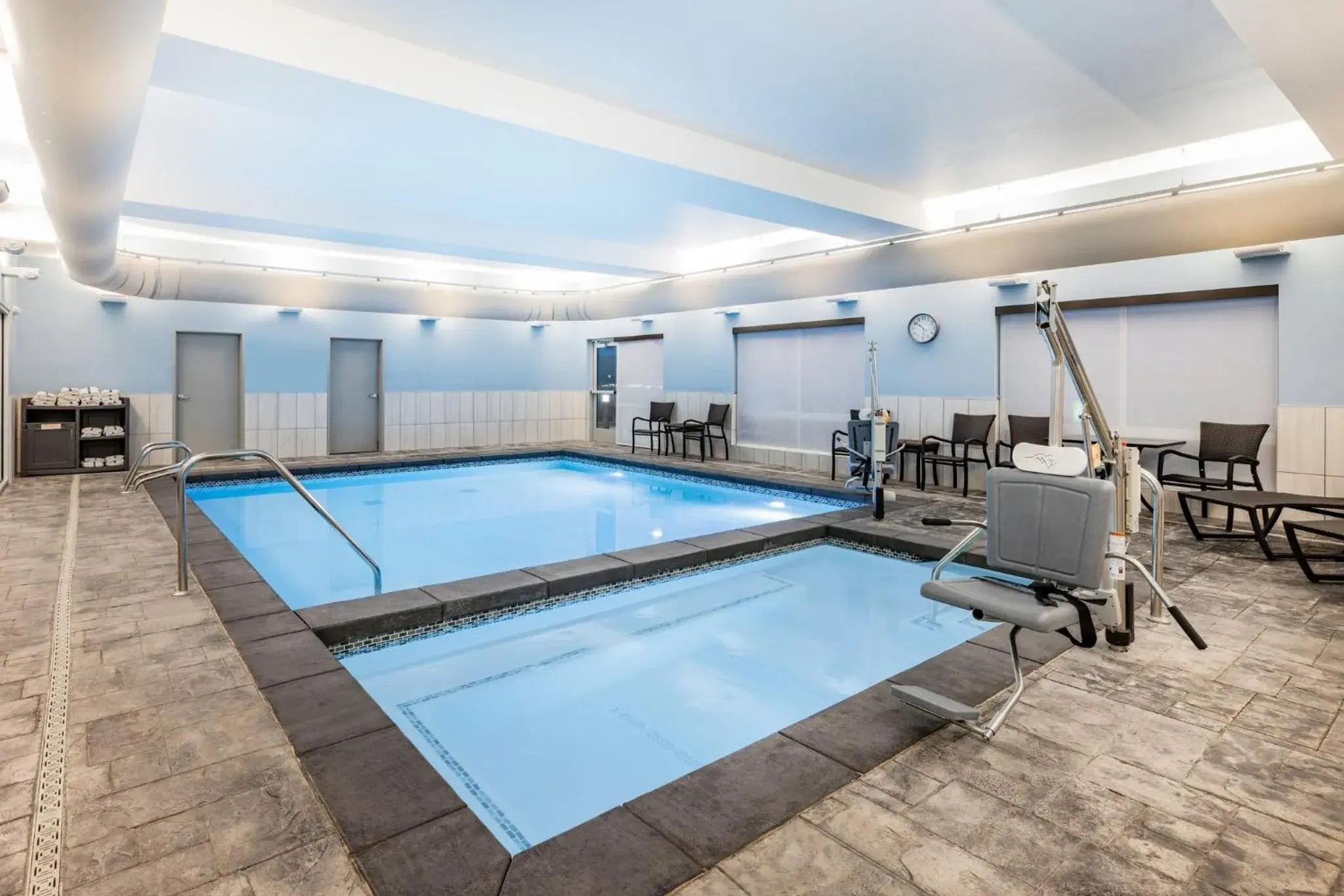 Swimming pool in Holiday Inn Express & Suites - Nephi by IHG Swimming pool in Holiday Inn Express & Suites - Nephi by IHG