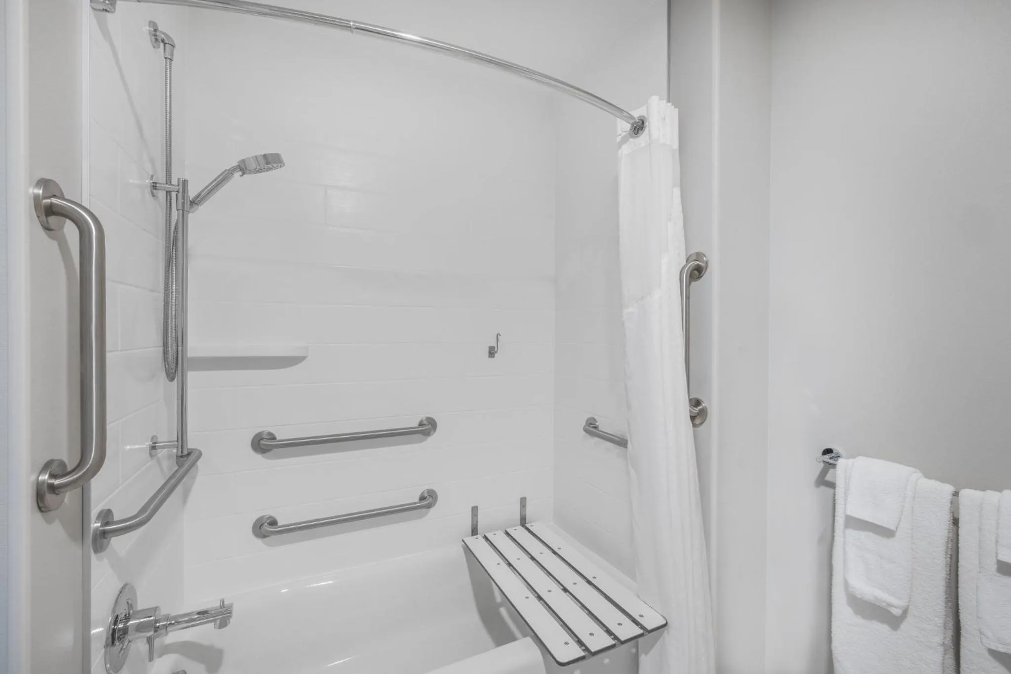 Bathroom in Holiday Inn Express & Suites - Nephi by IHG