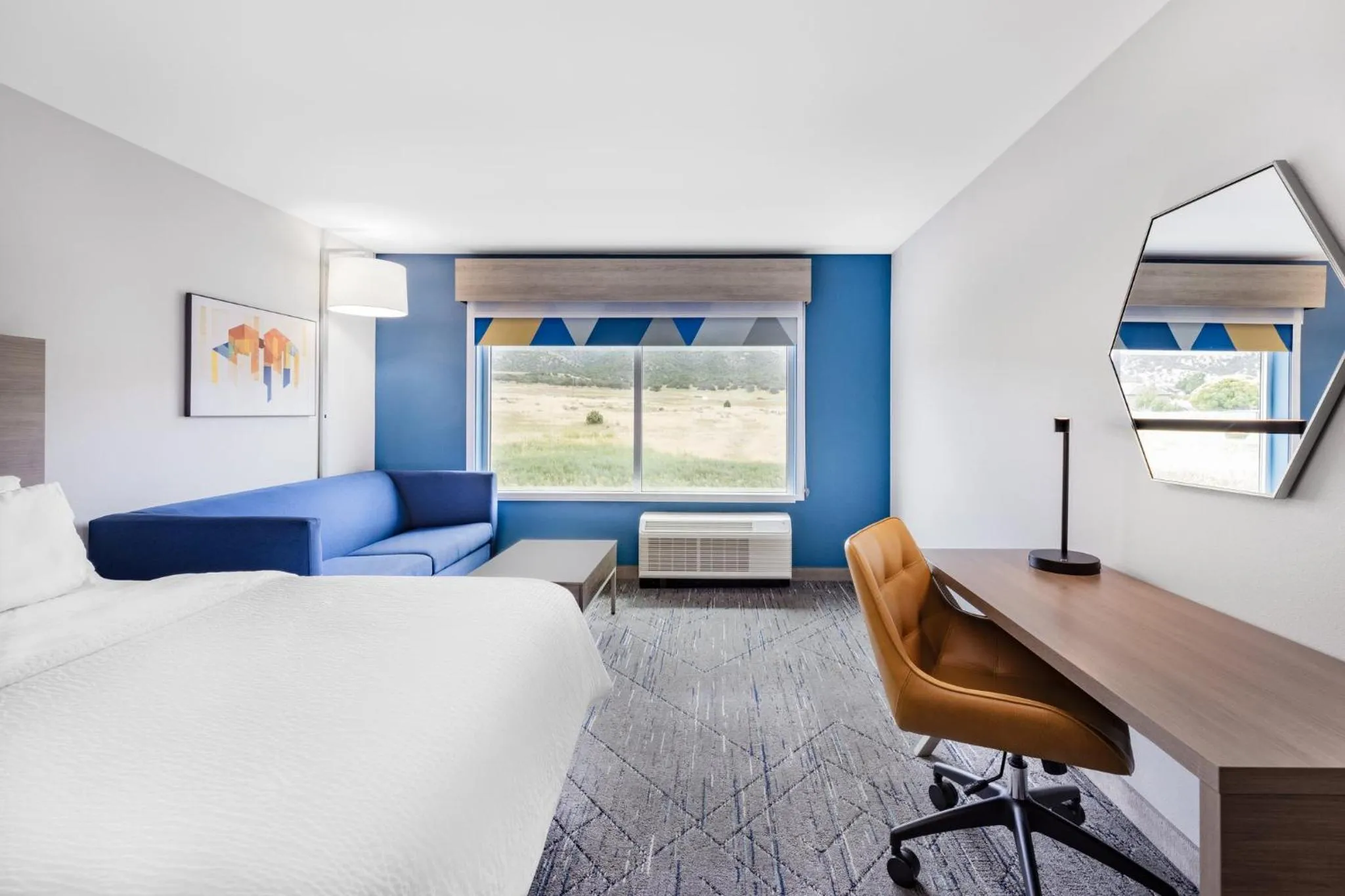 Photo of the whole room, Bed in Holiday Inn Express & Suites - Nephi by IHG