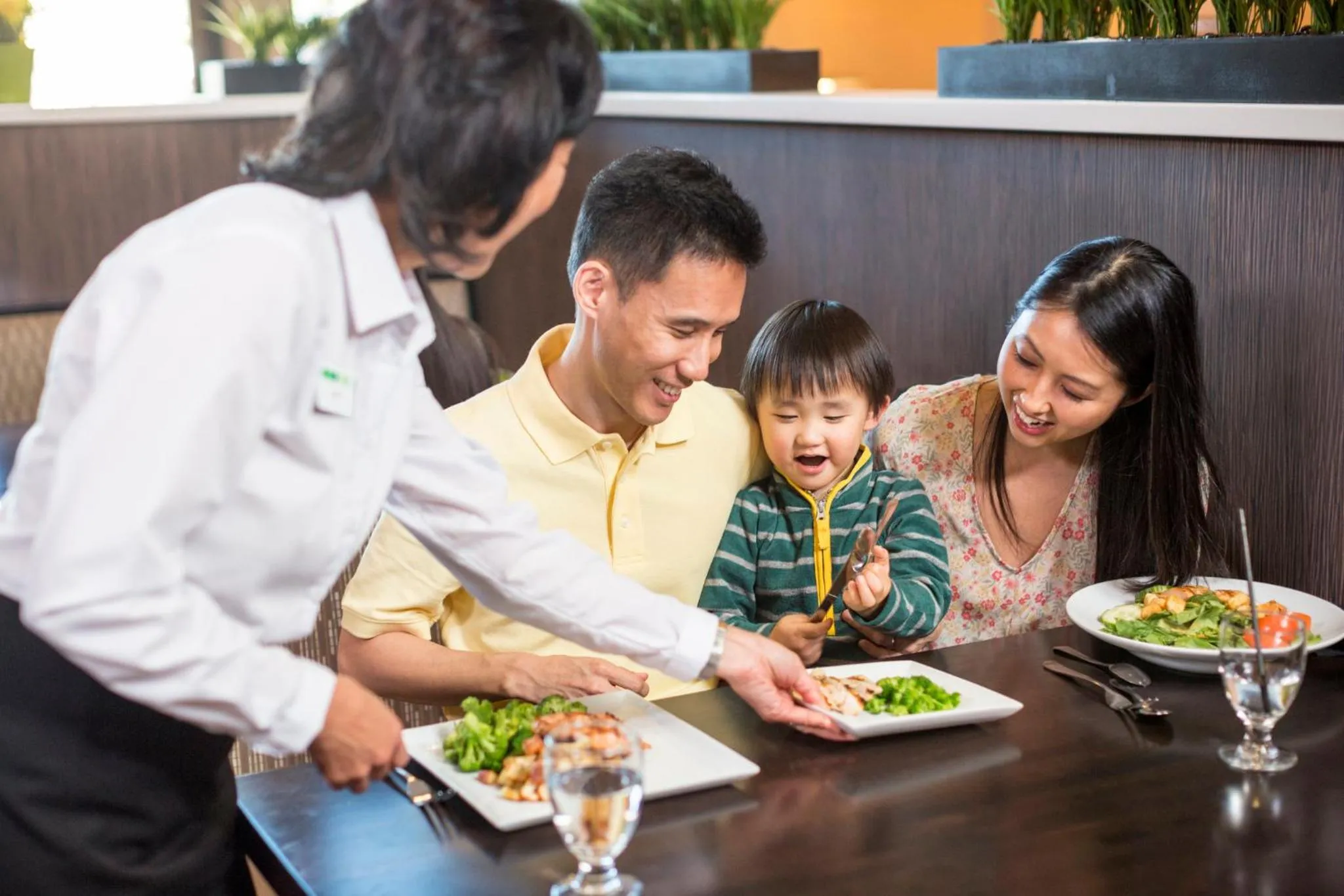 Restaurant/places to eat in Holiday Inn Kansas City - Downtown by IHG