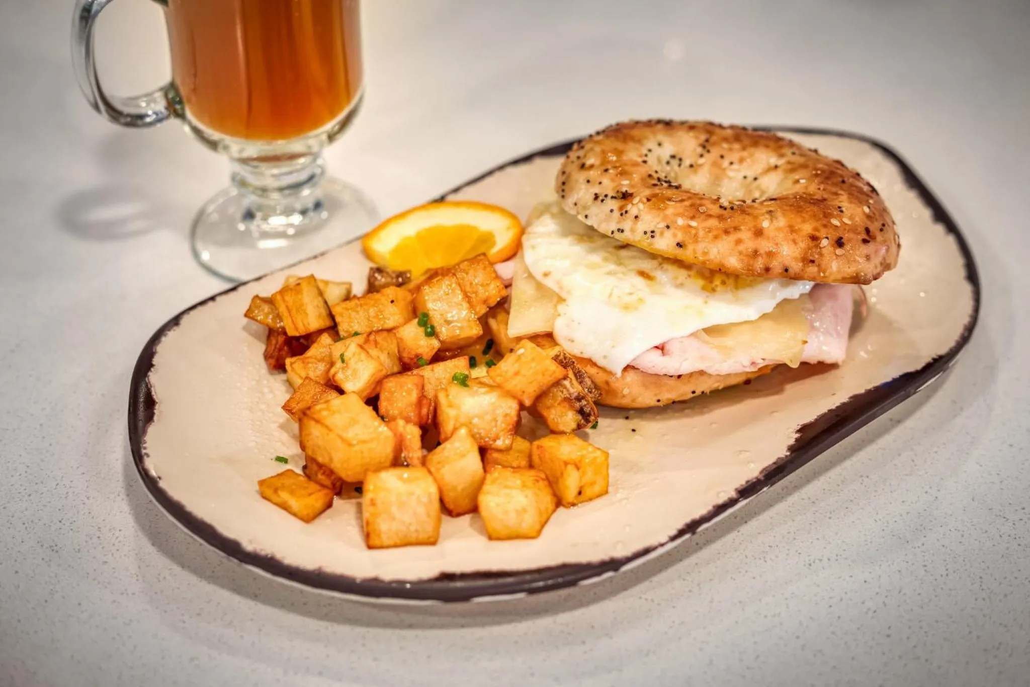 Restaurant/places to eat in Holiday Inn Kansas City - Downtown by IHG