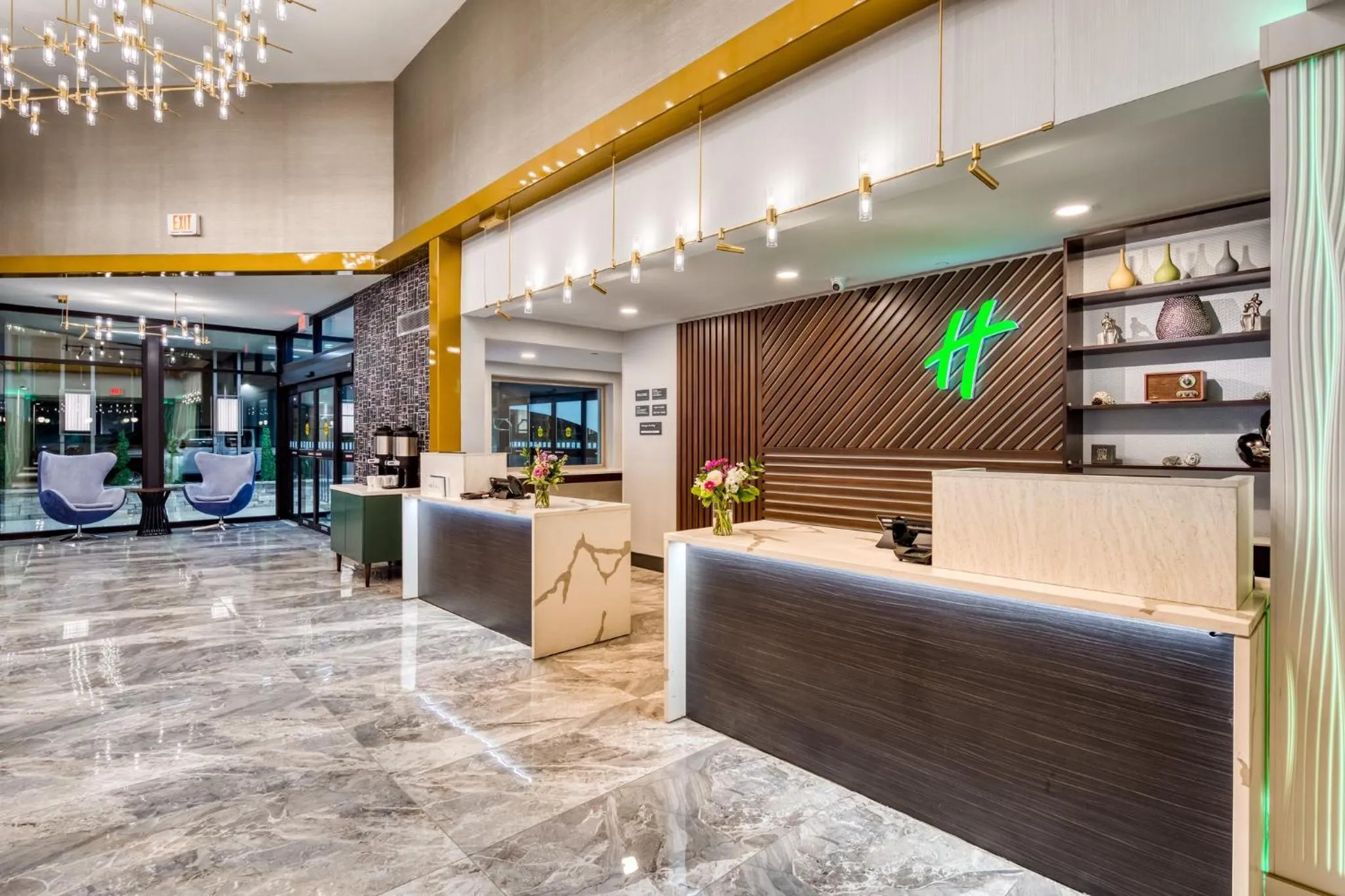 Property building in Holiday Inn Kansas City - Downtown by IHG