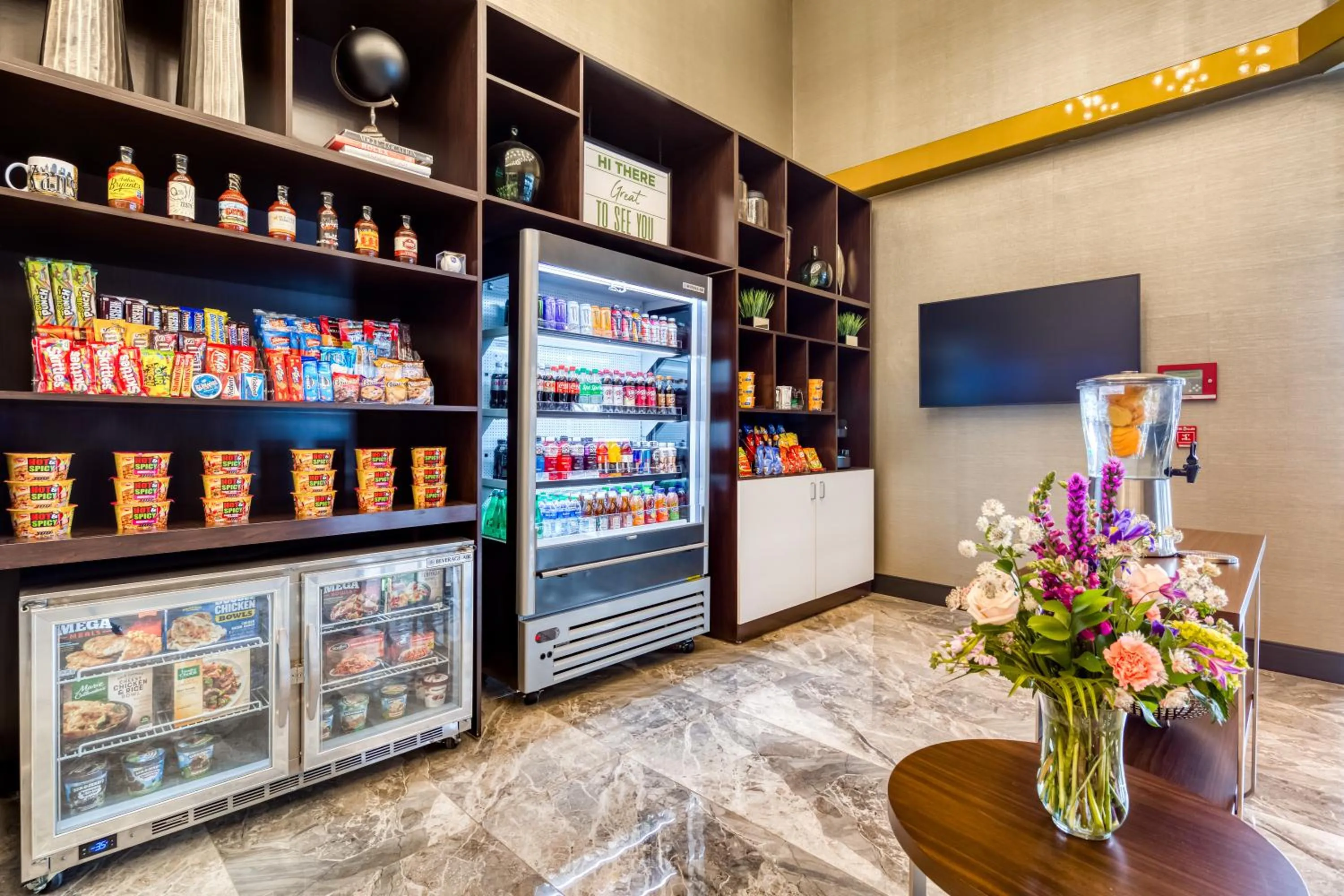 Food and drinks in Holiday Inn Kansas City - Downtown by IHG