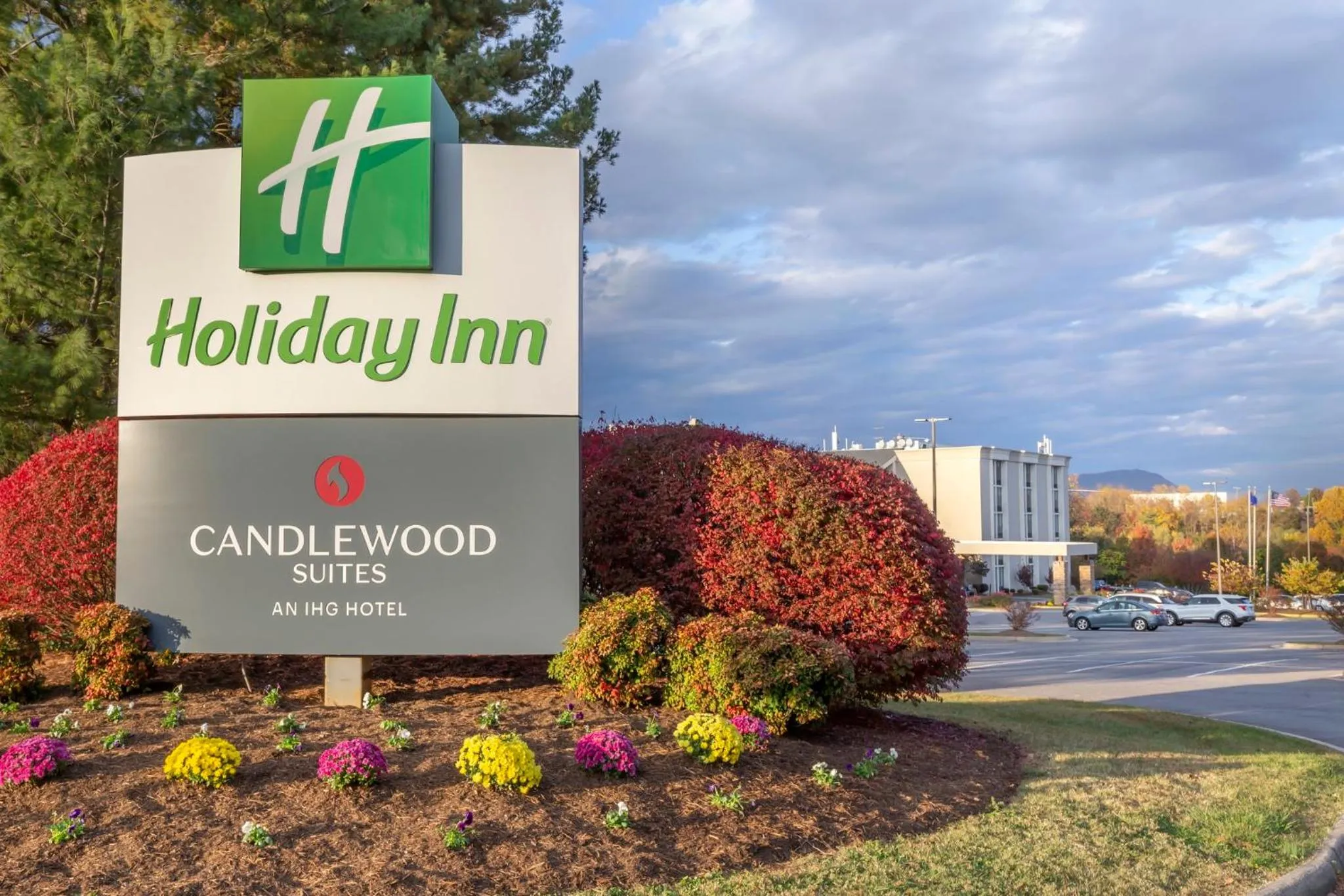 Property building in Candlewood Suites - Roanoke Airport