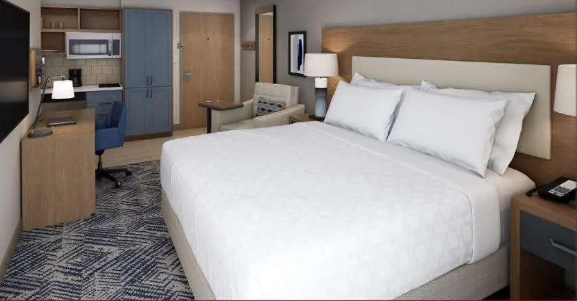 Candlewood Suites - Roanoke Airport