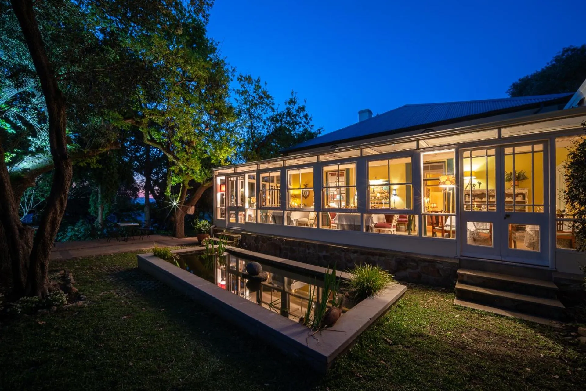 Inner courtyard view in Bartholomeus Klip Farmhouse at Elandsberg Nature Reserve