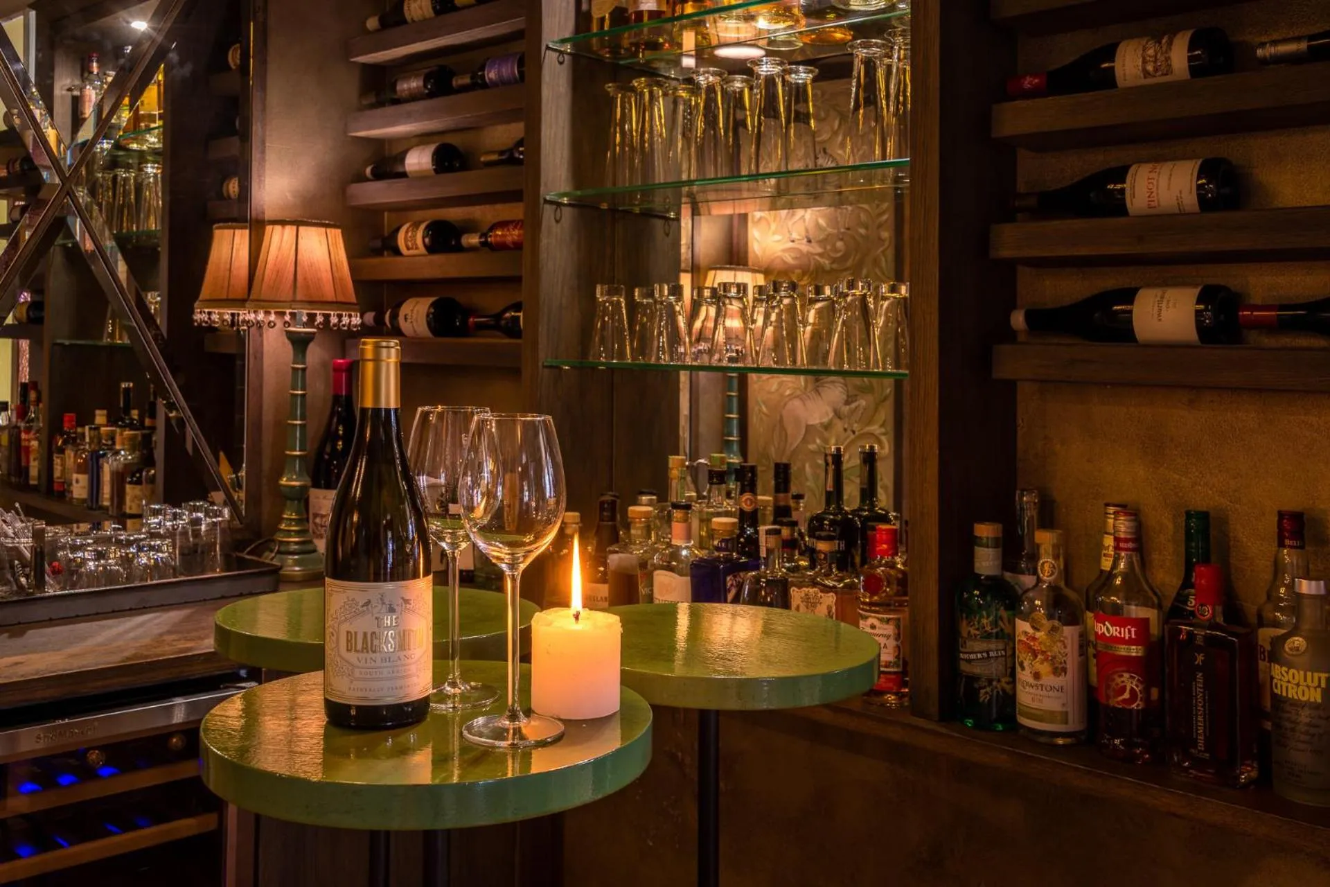 Lounge or bar in Bartholomeus Klip Farmhouse