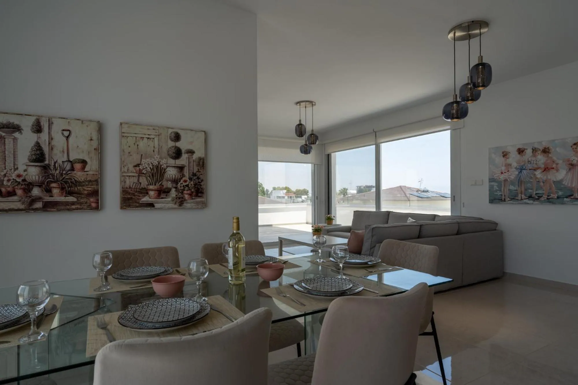 Harmonia 2-BR Apt in Livadia