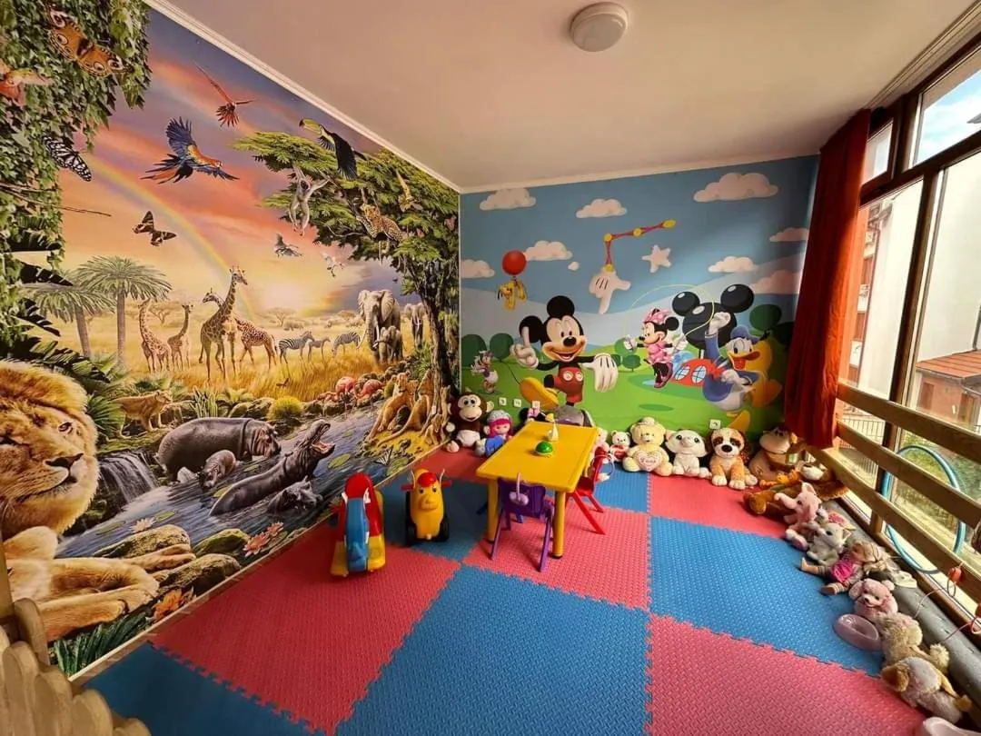 Kids's club in Famagusta Antoniya