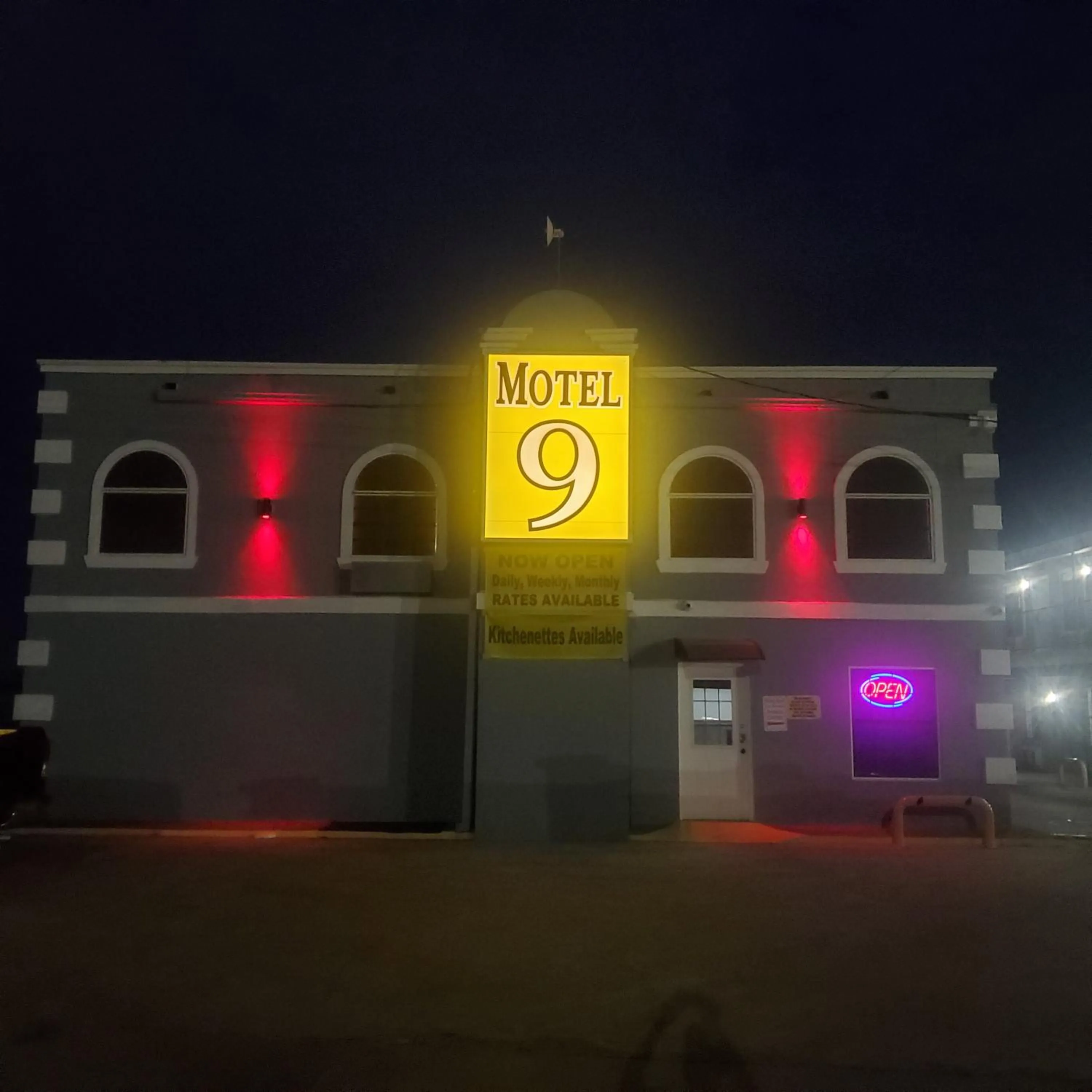 Property building in Motel 9
