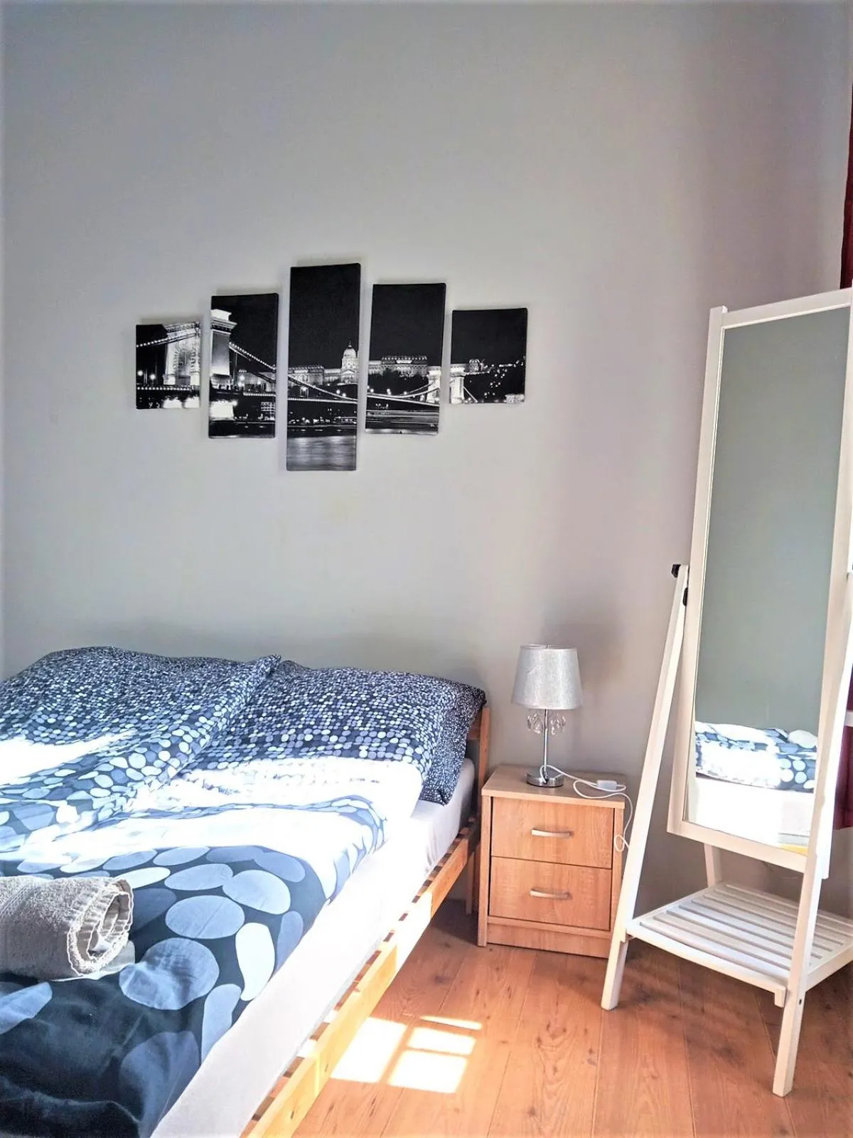 Bed in Aurora Apartments