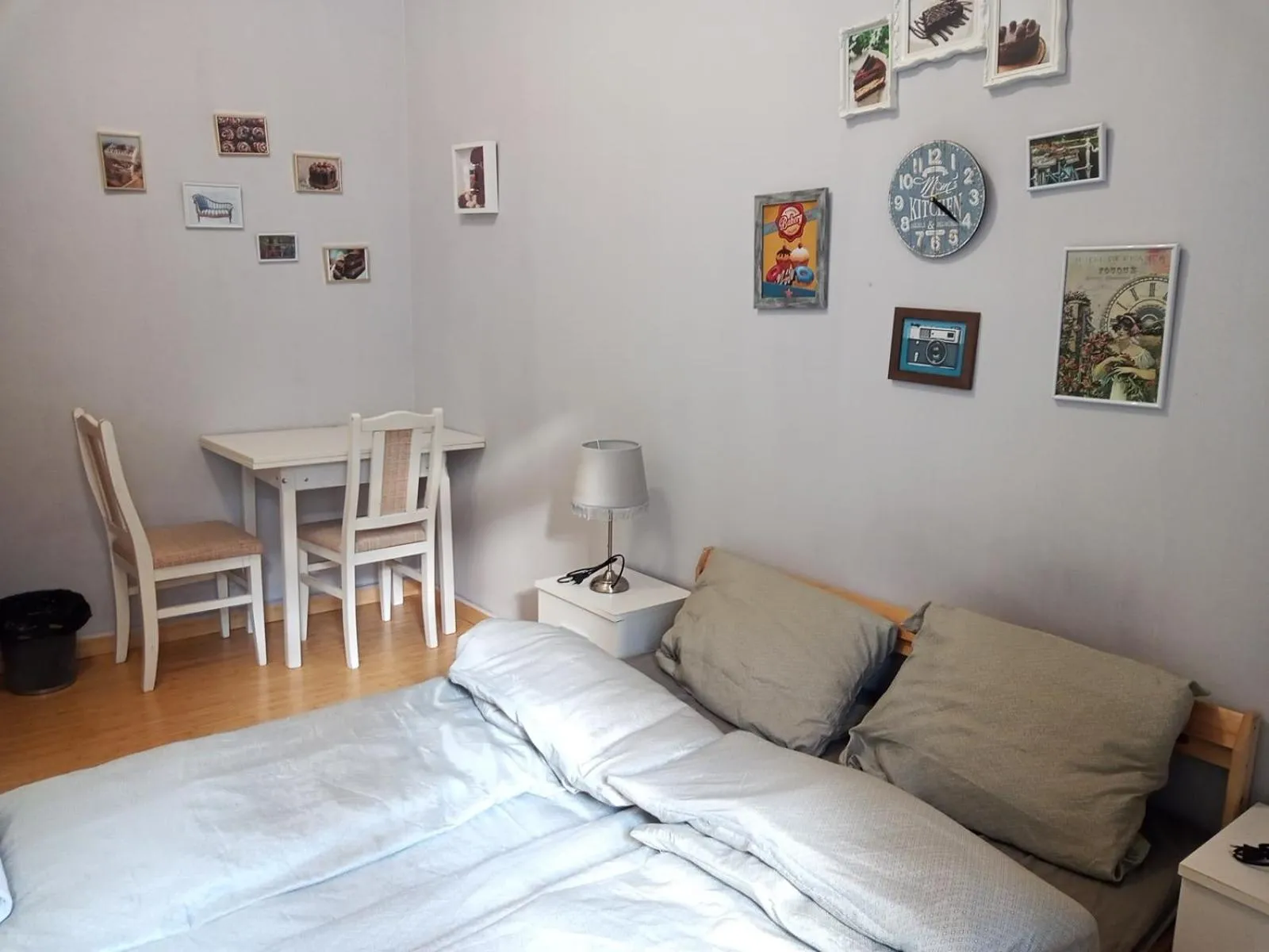 Bedroom, Bed in Aurora Apartments