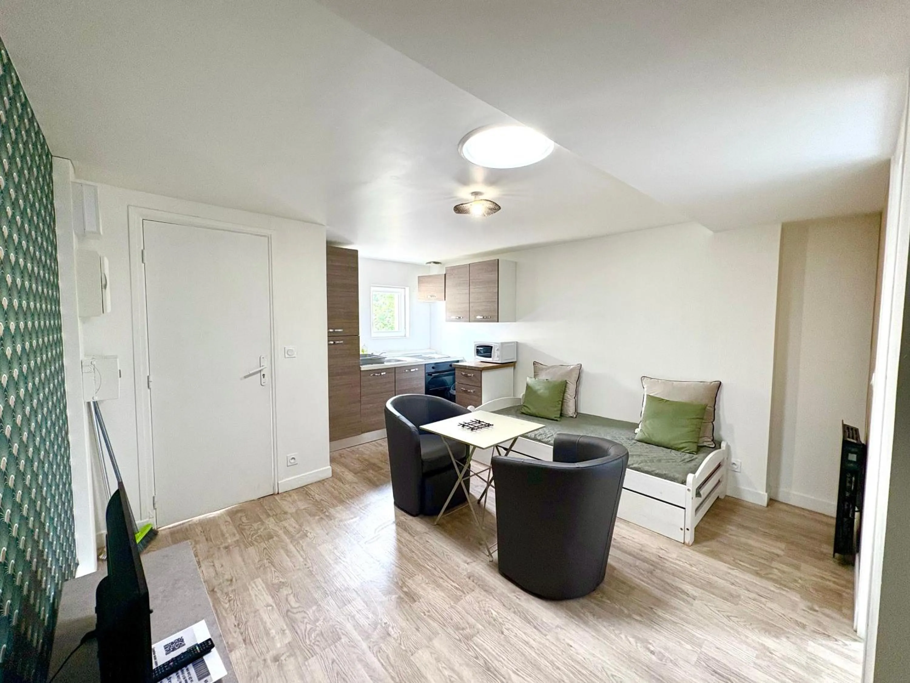 Bienvenue chez vous, Déplacement Pro