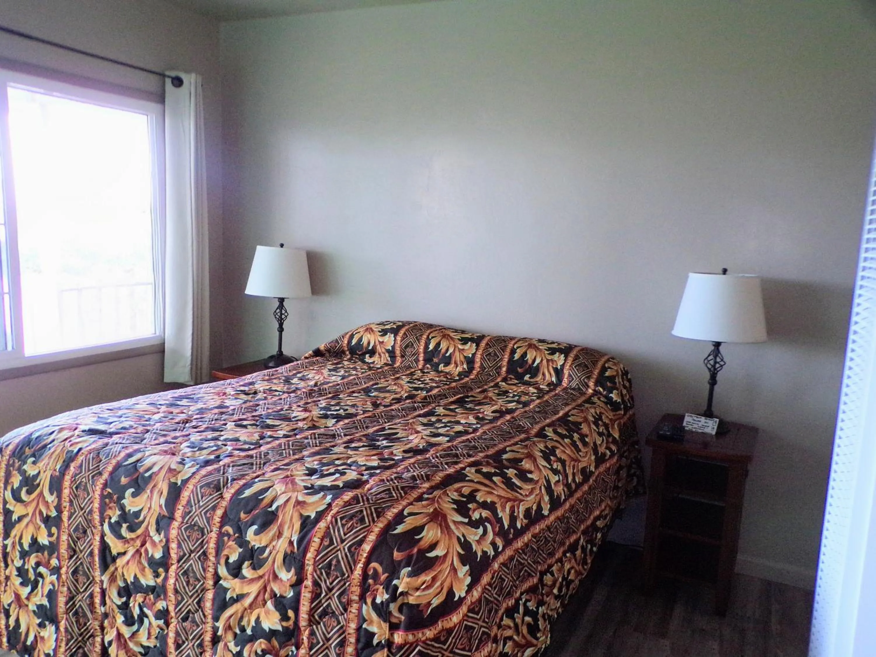 Bed in Cypress Tree Motel