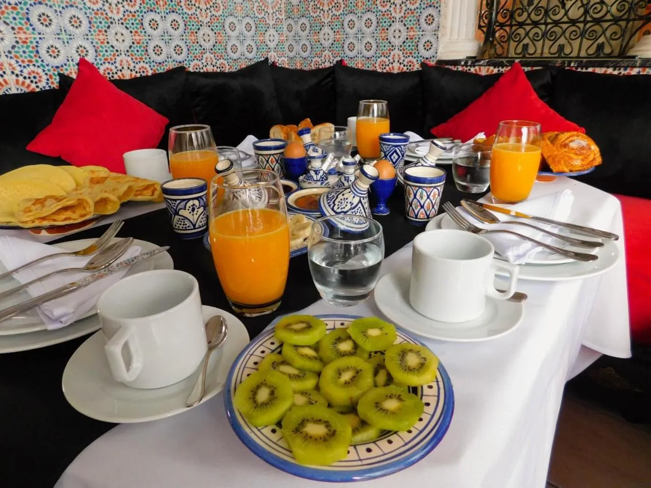 Breakfast in Riad La Porte d'Or & SPA