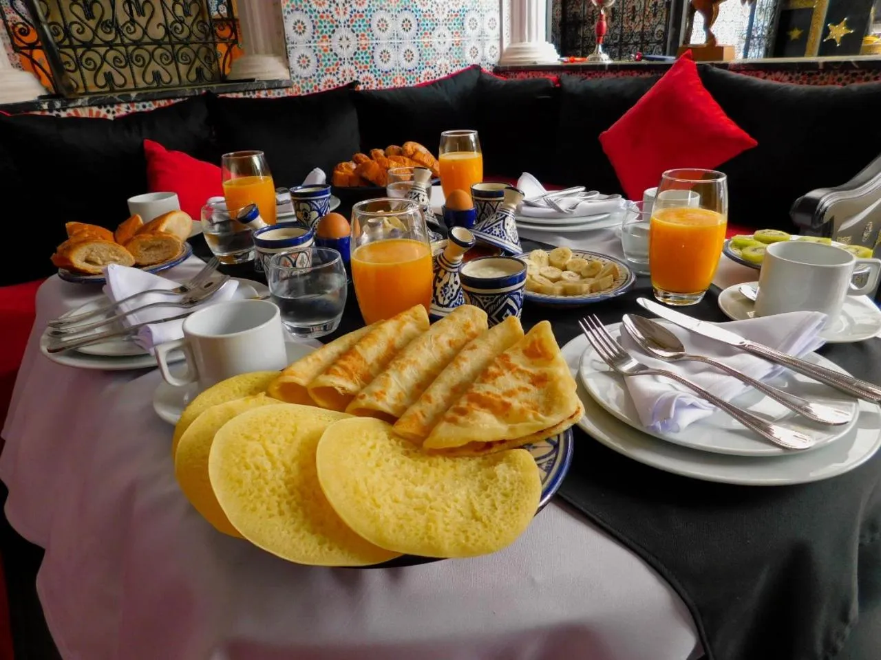 Breakfast in Riad La Porte d'Or & SPA
