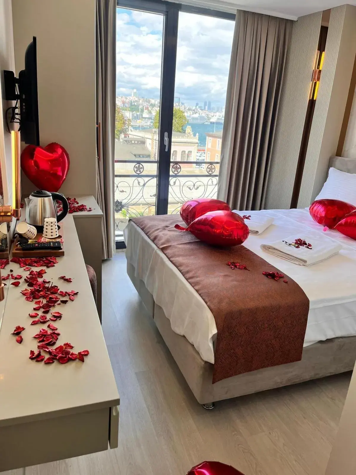 Bed in Cetin Port Hotel Bed in Cetin Port Hotel