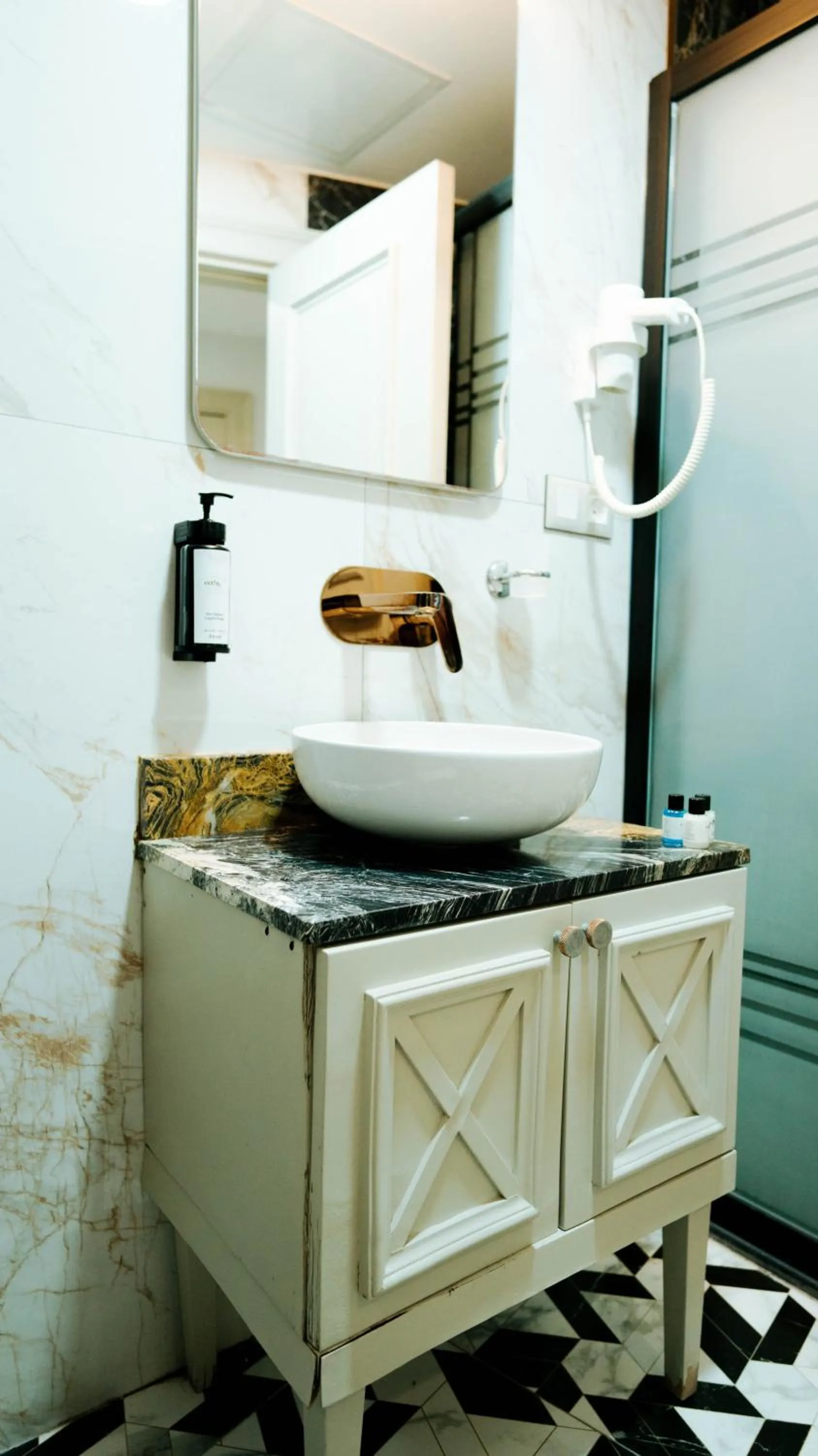 Bathroom in Cetin Port Hotel