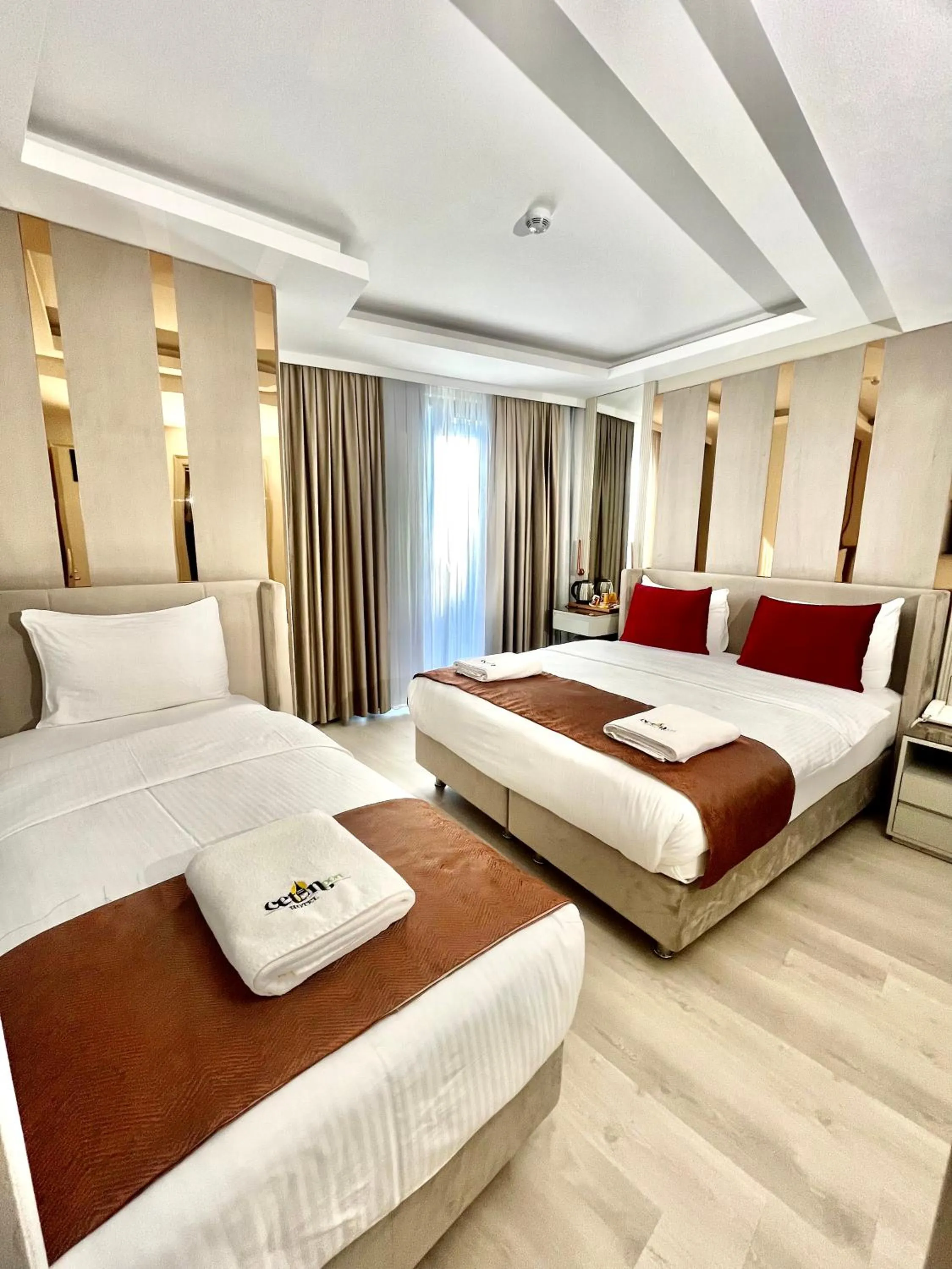 Bed in Cetin Port Hotel