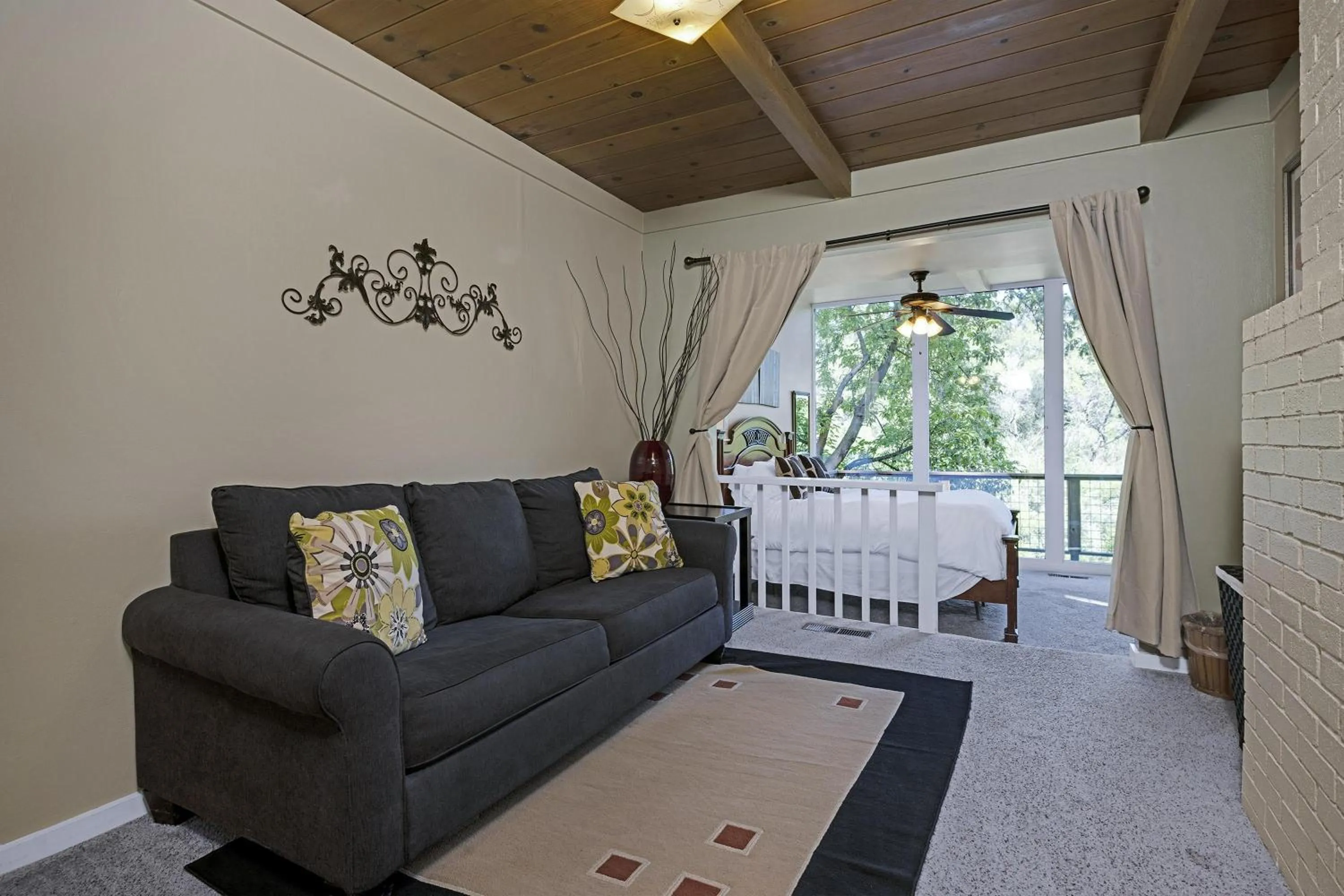 Property building in River View Lodge - Hot Tub And Tastings Included