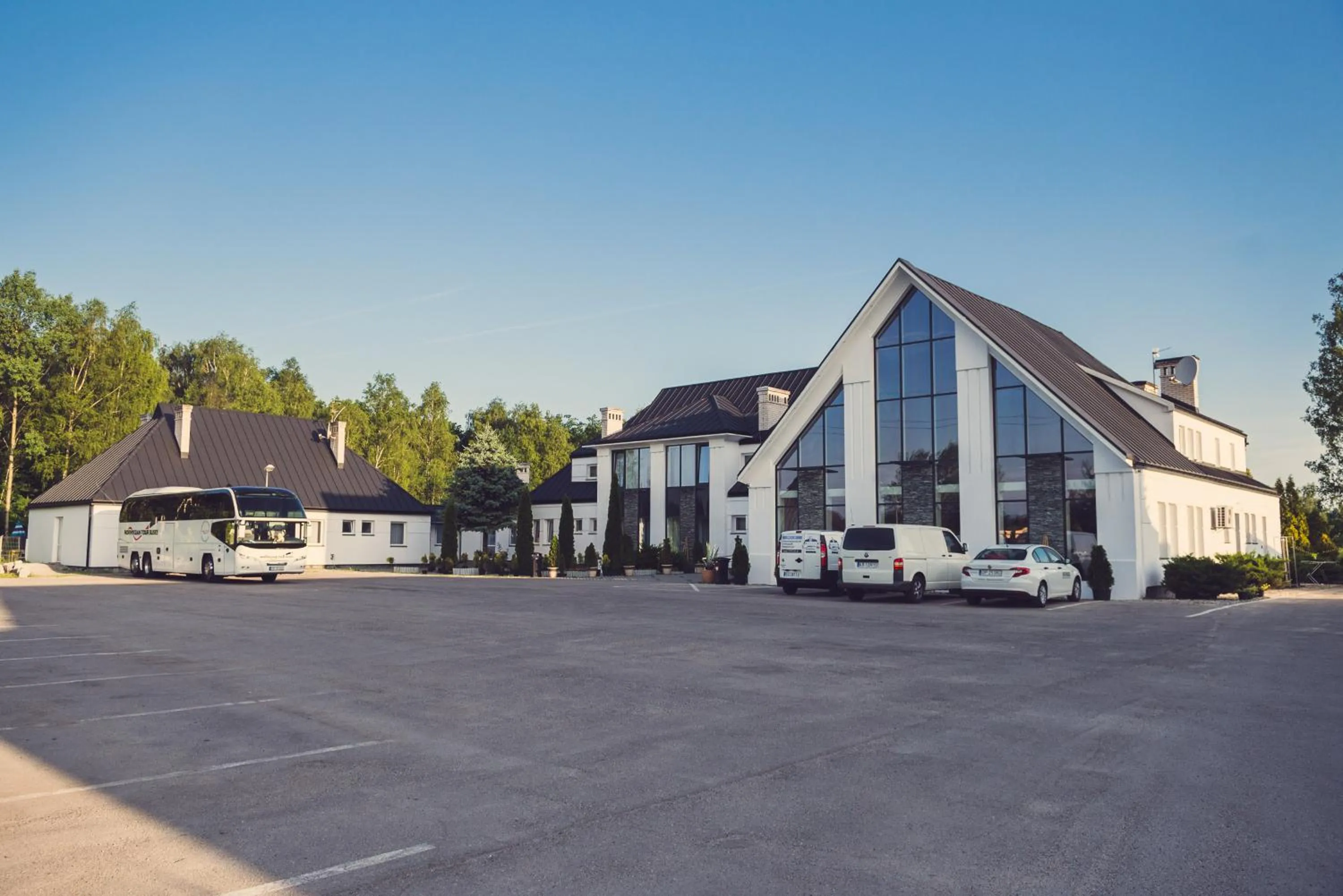 Facade/entrance in Hotel Junior - jesteśmy w trakcie modernizacji