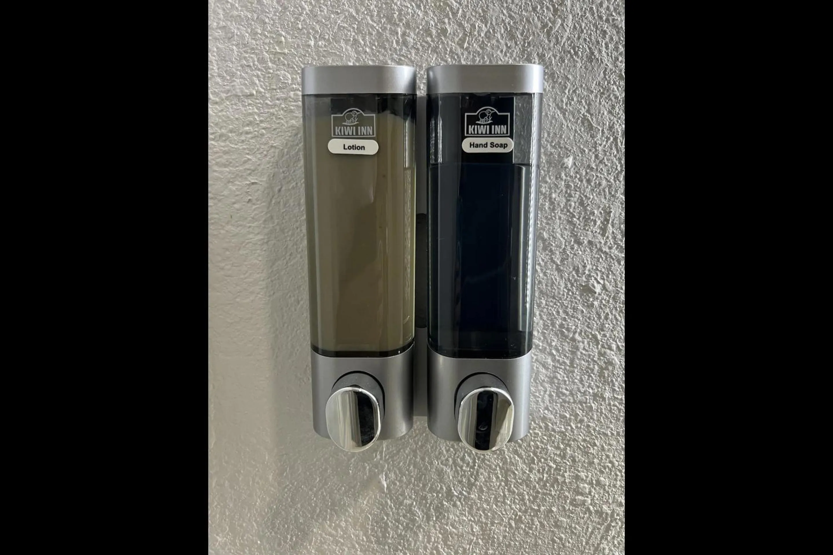 King Bed Smoking in Kiwi Inn By OYO Willowbrook Houston Hwy 249 Beltway