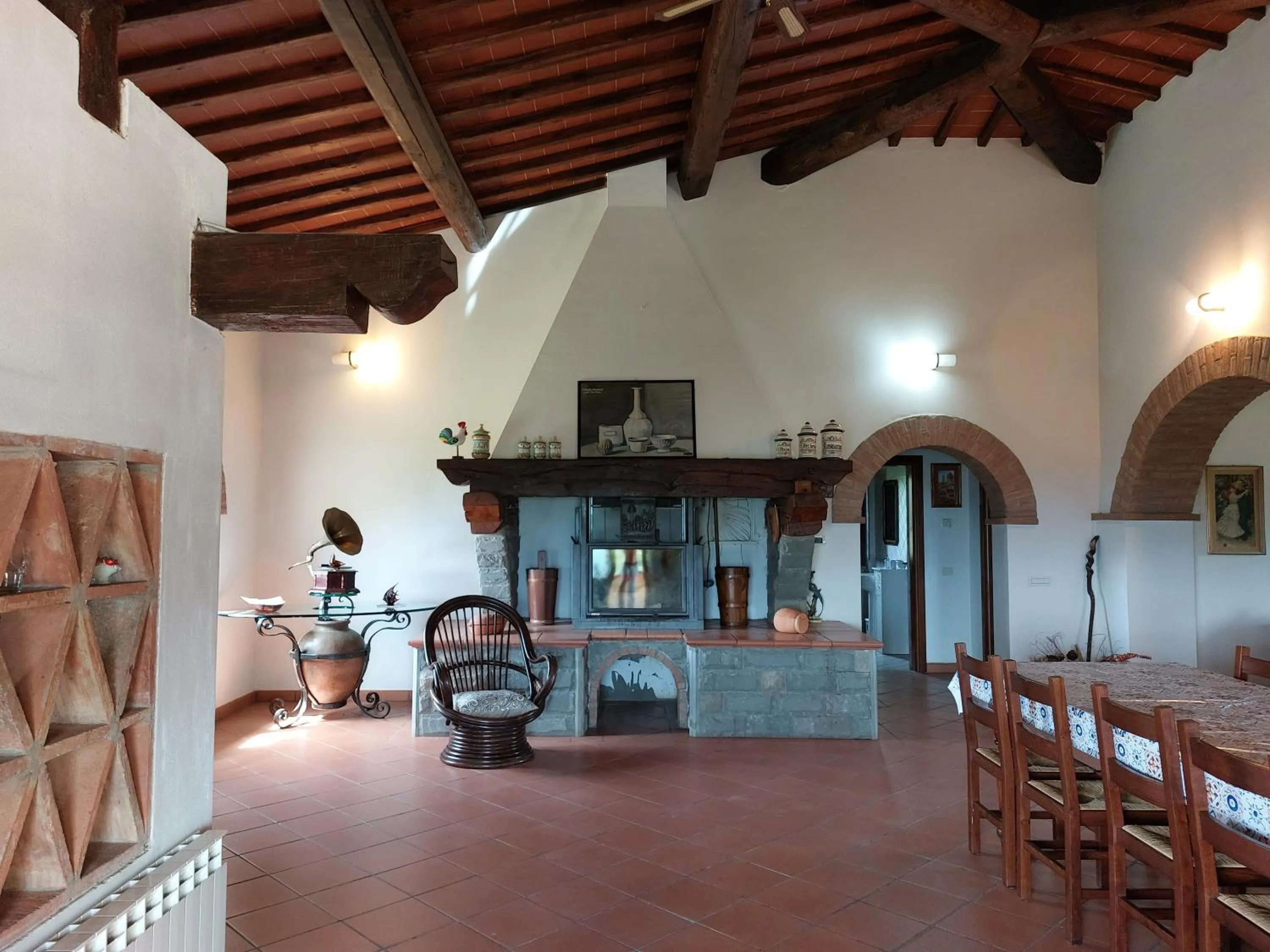 Communal lounge/ TV room in Il Castellaccio di Figline