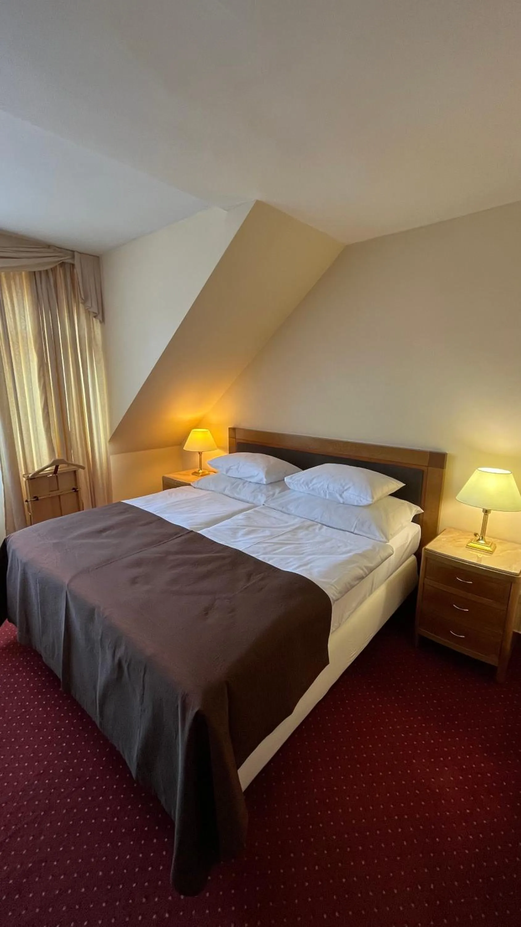 Bed in FLEUR DE LIS HOTEL