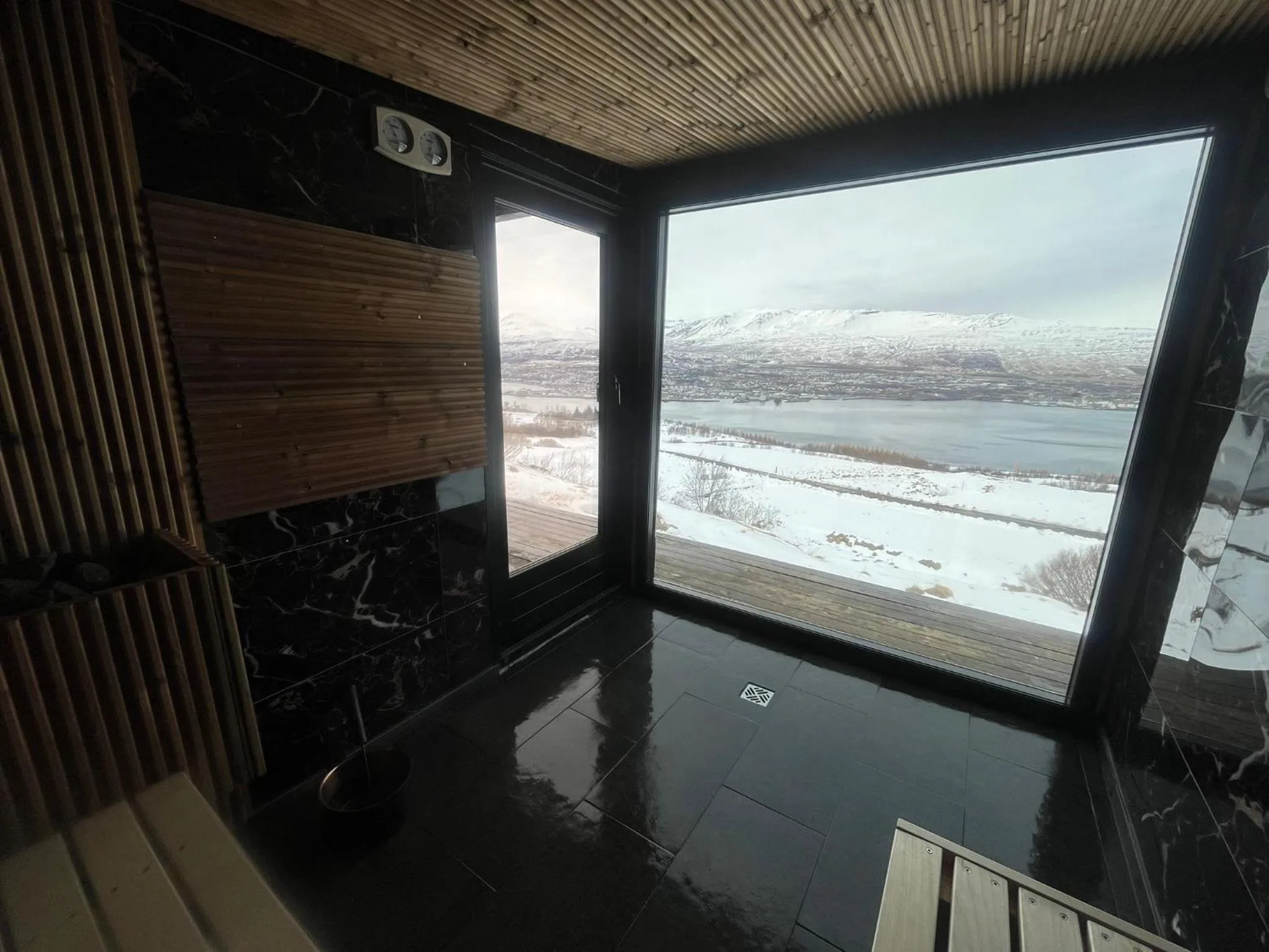 Akureyri - cabin with an amazing view