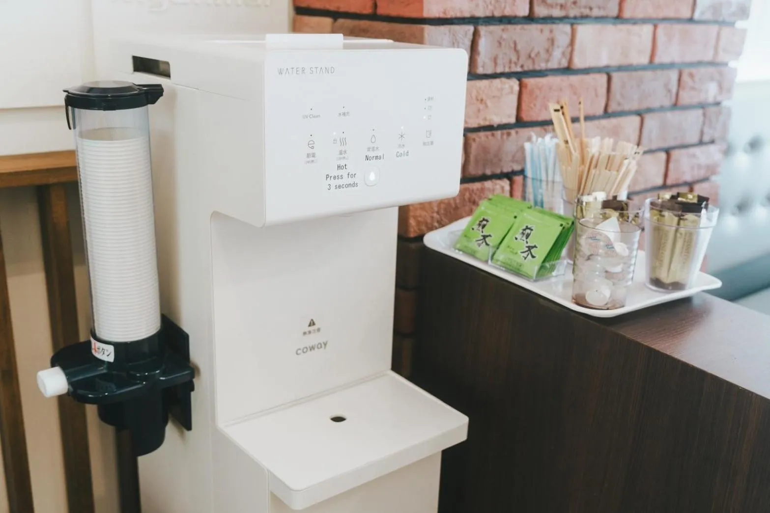 Lobby or reception in Hiromas Hostel in Ueno