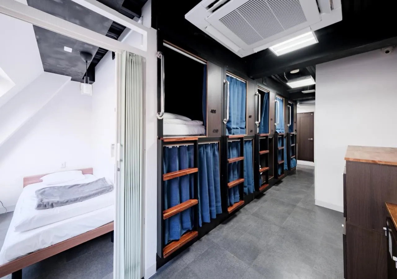 bunk bed, Bed in Hostel JAZ