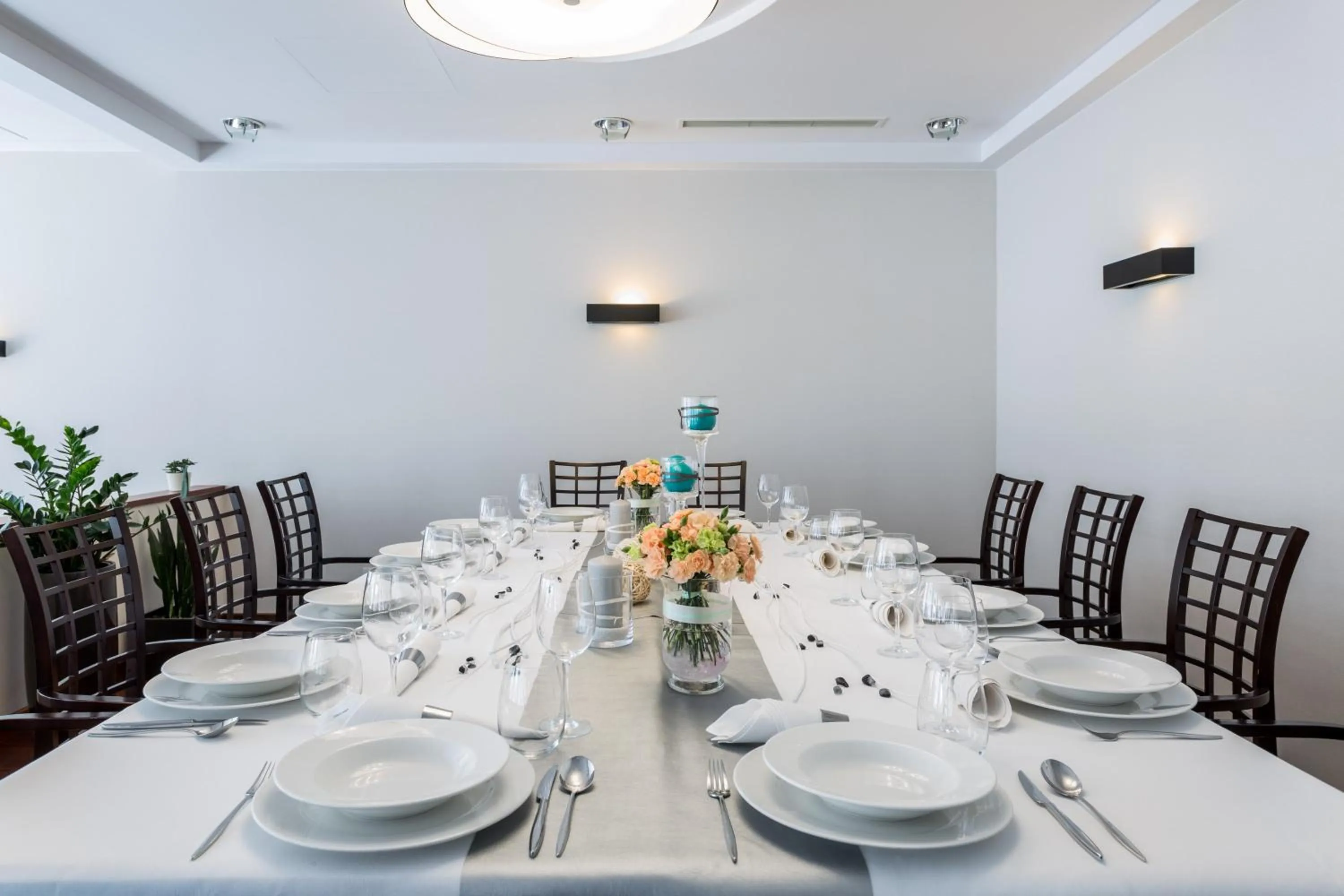 Restaurant/places to eat in Qubus Hotel Gliwice