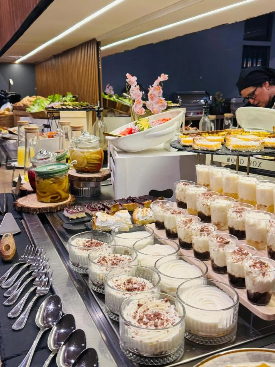 Restaurant/places to eat in Hotel Mackenna