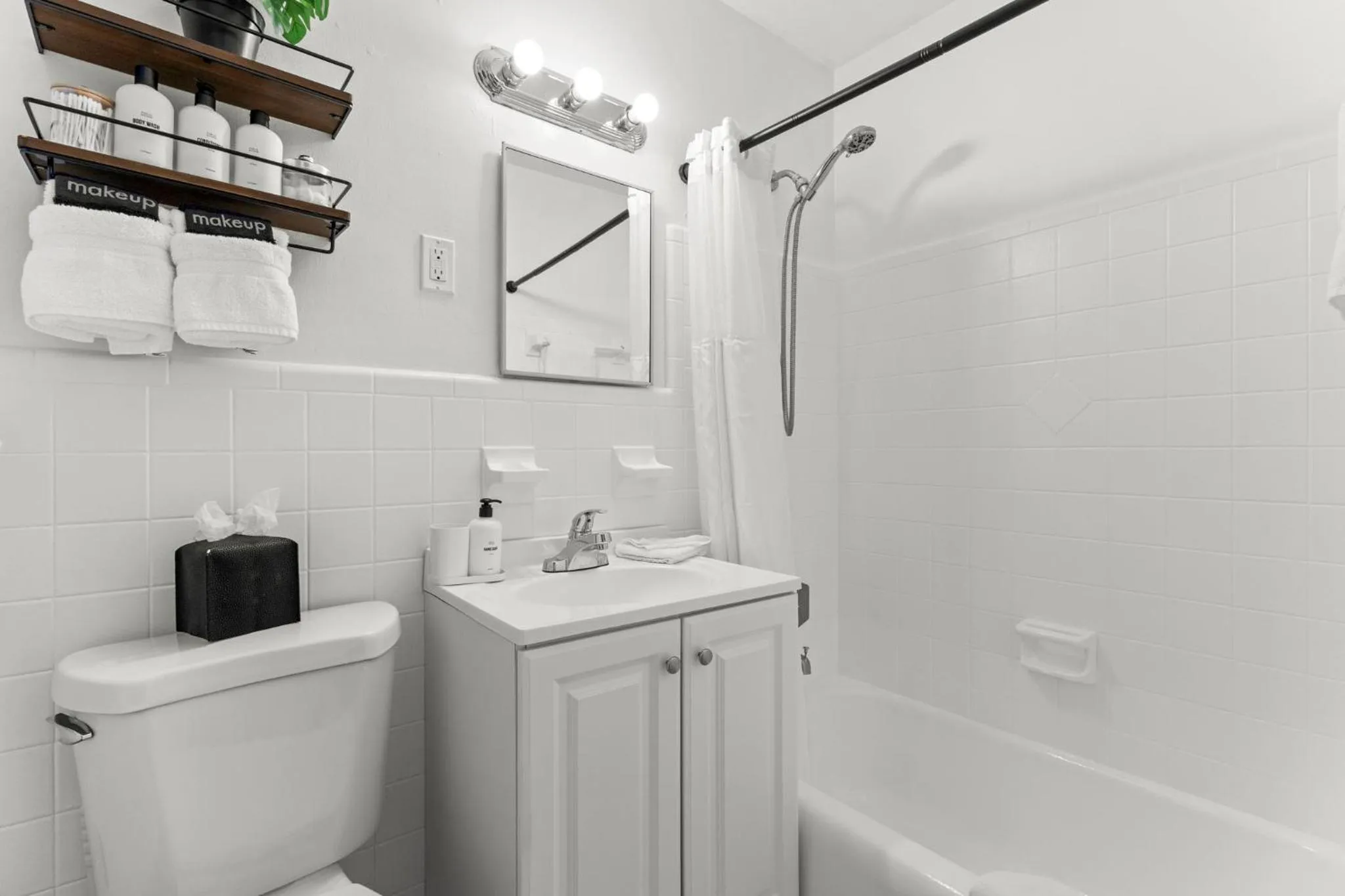 Bathroom in Victoria Park Regency