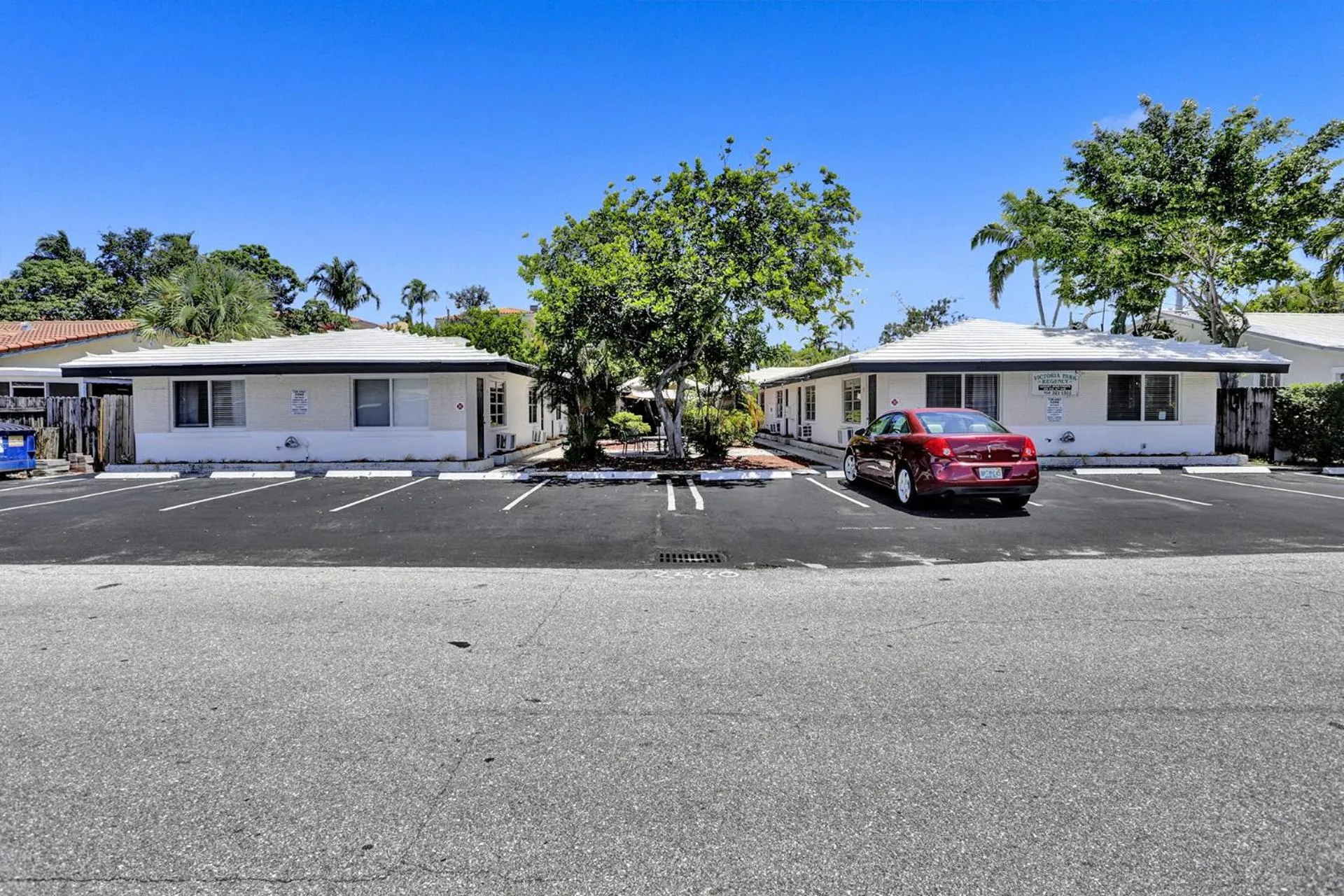 Property building in Victoria Park Regency