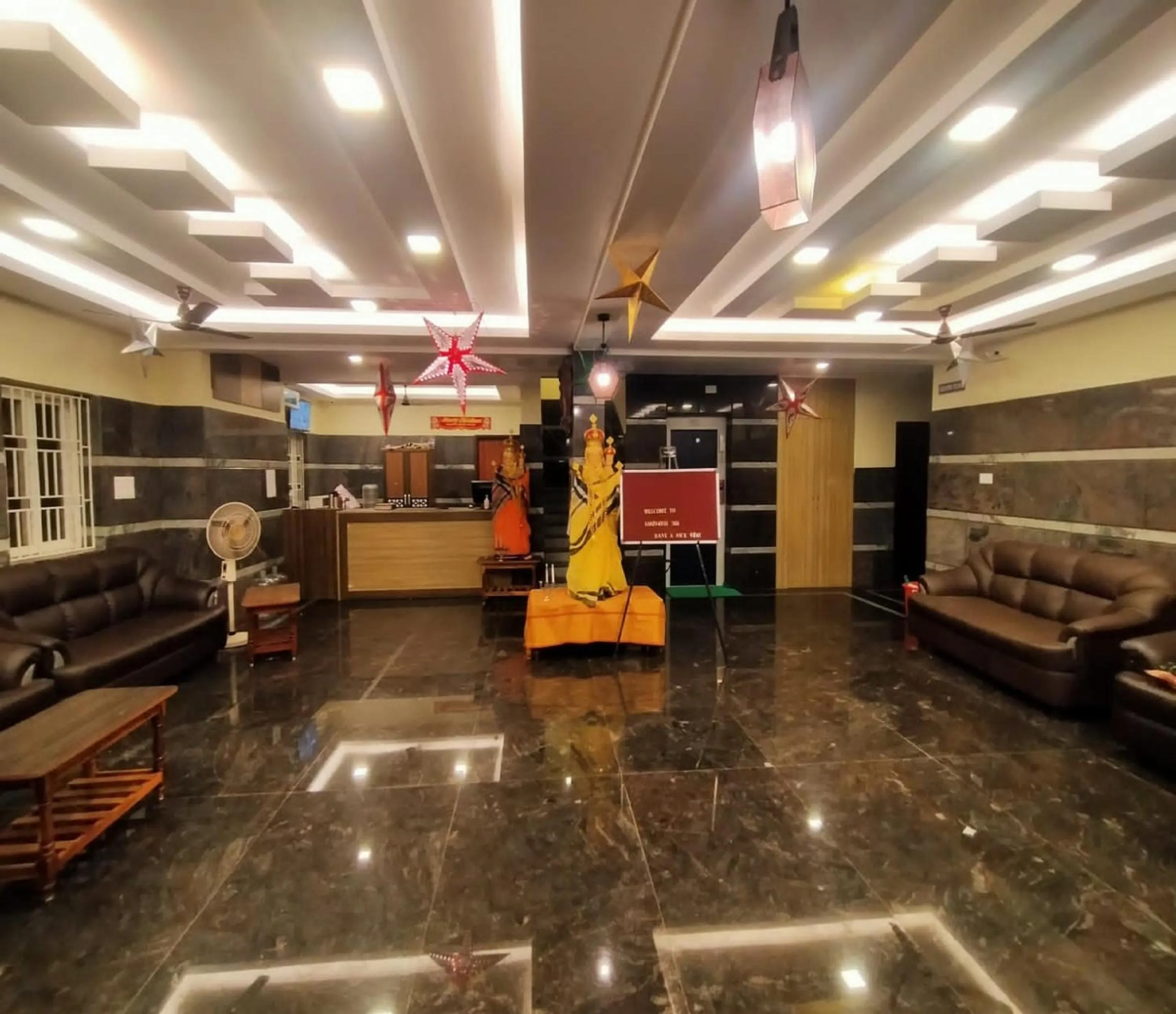 Lobby or reception in Santhosh Inn