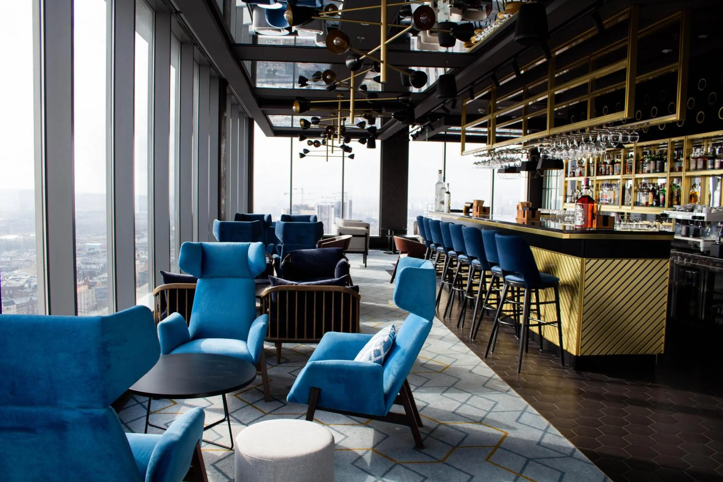 Restaurant/places to eat in Courtyard by Marriott Katowice City Center