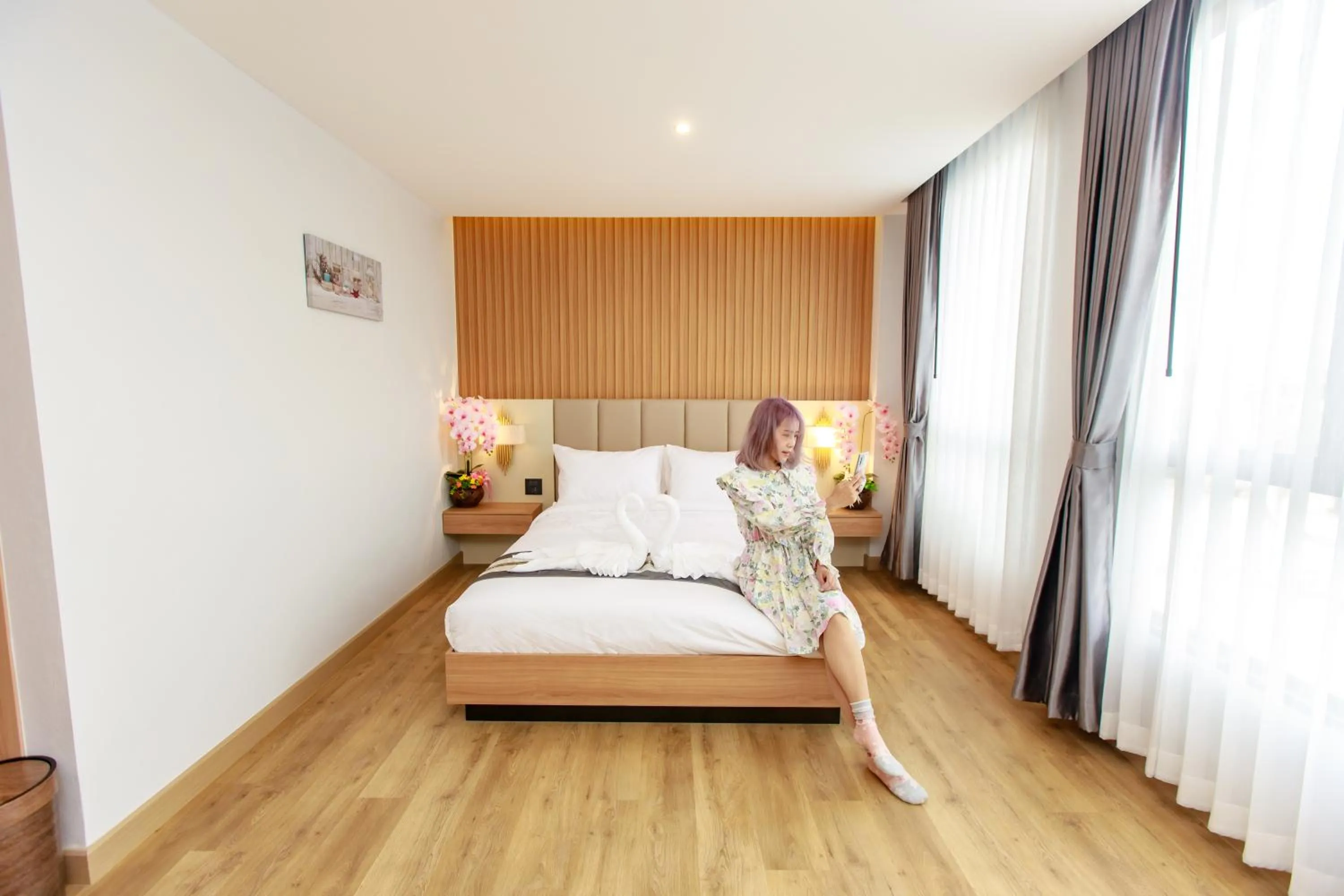 Photo of the whole room, Bed in Siri Hotel Lumphun