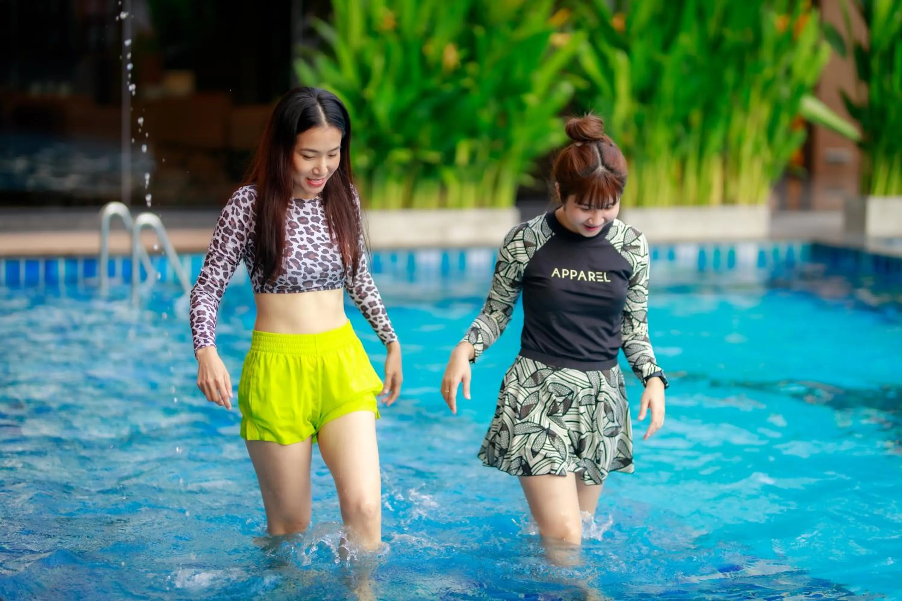 People in Siri Hotel Lumphun