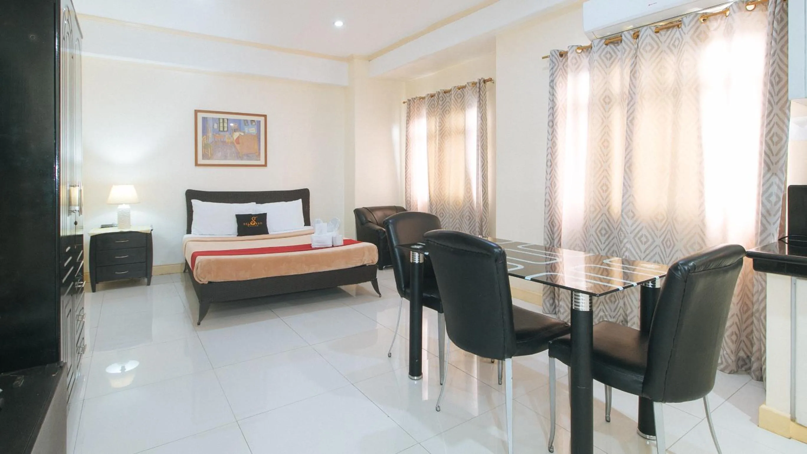 TV and multimedia, Bed in 153 Silverio Suites Paranaque City