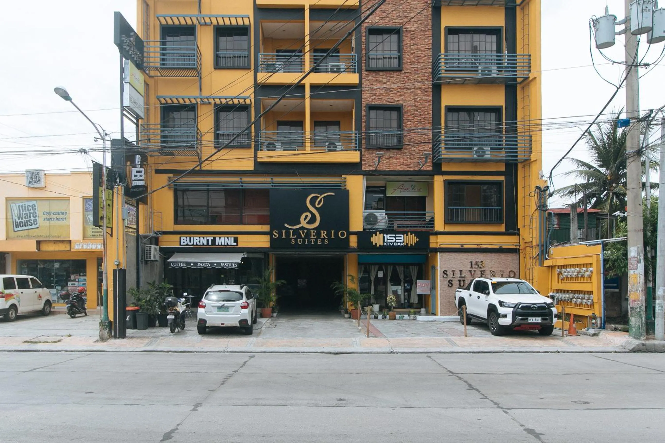 Property building in 153 Silverio Suites Paranaque City