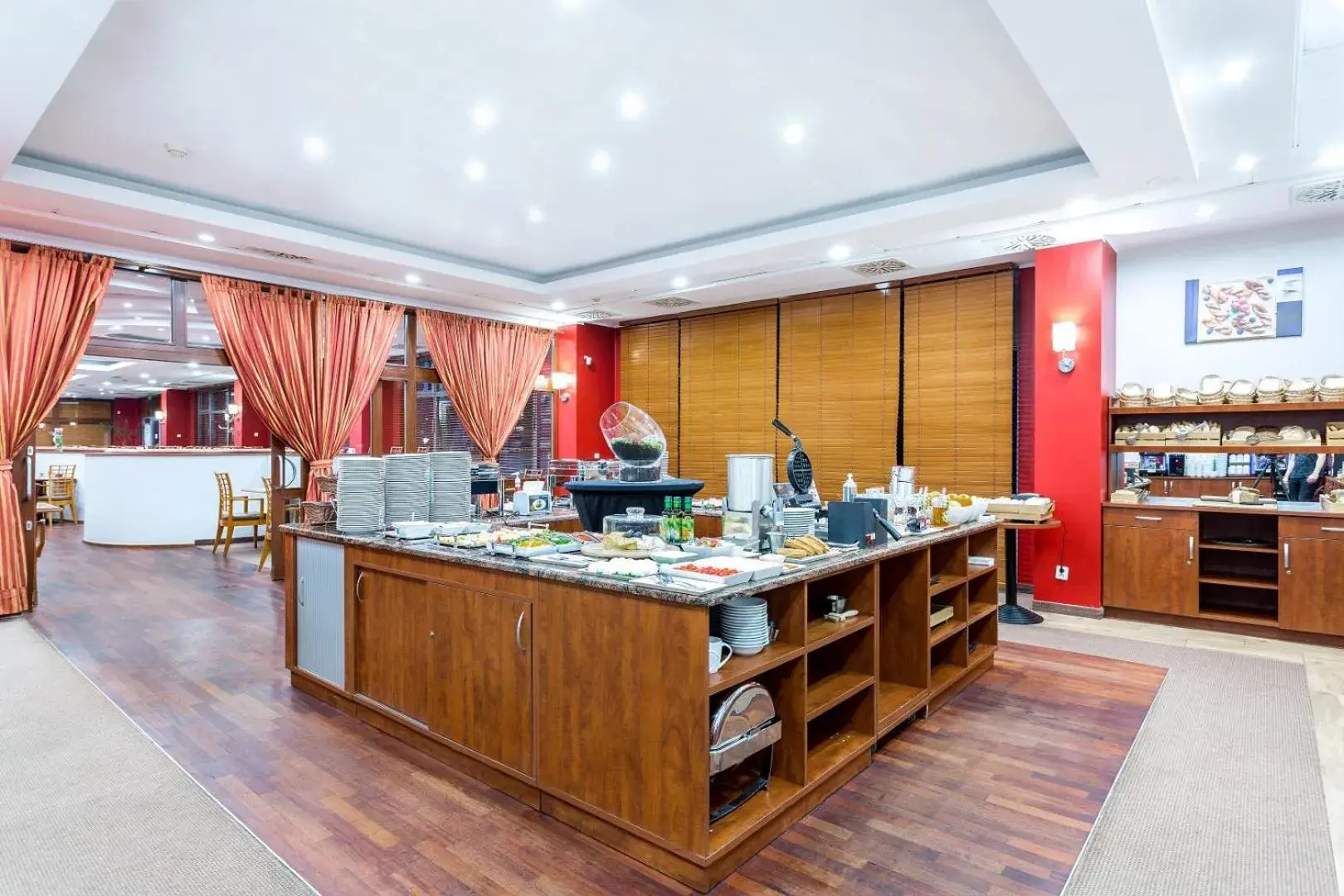 Buffet breakfast in Qubus Hotel Legnica Buffet breakfast in Qubus Hotel Legnica