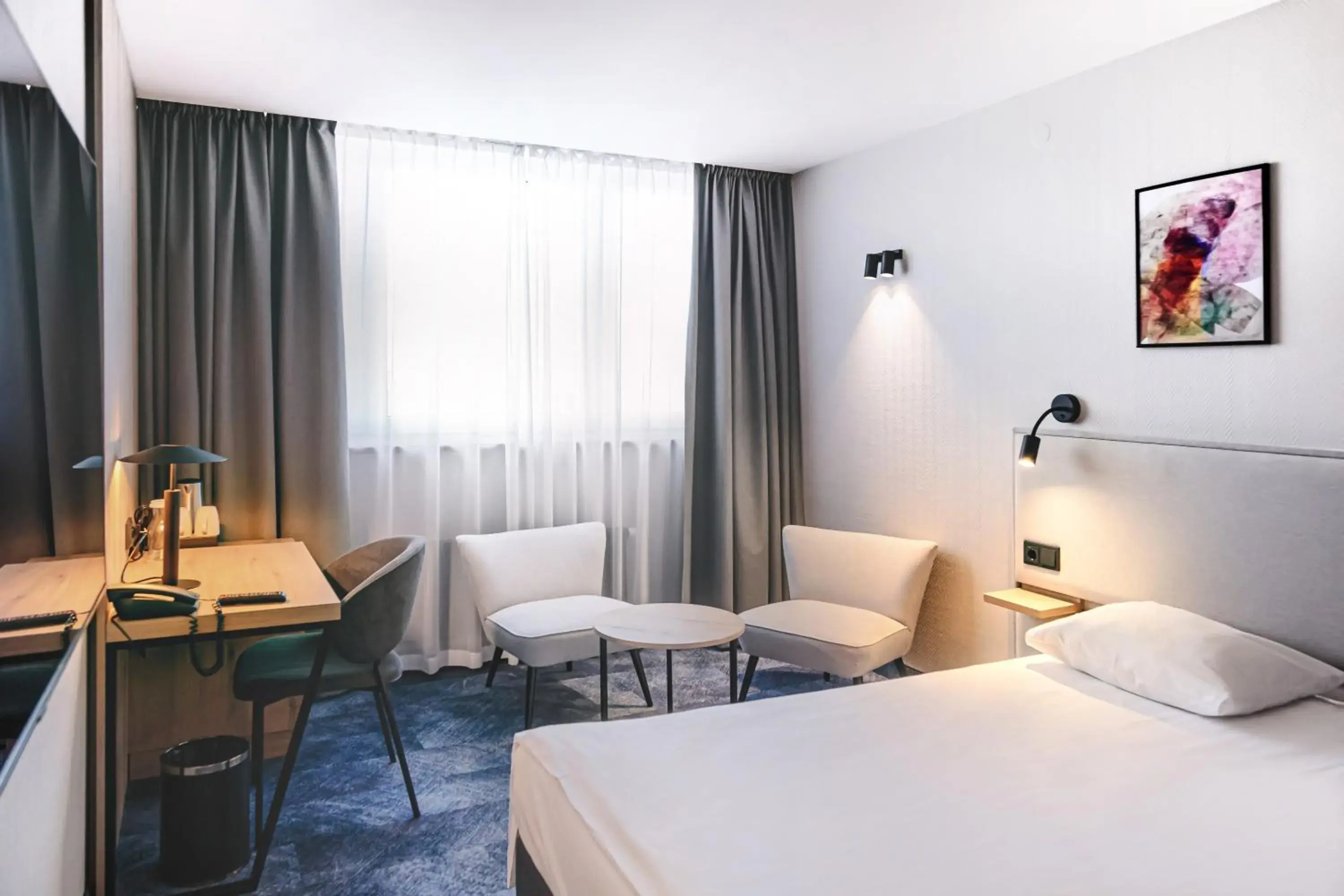 Comfort Double Room in Qubus Hotel Legnica Comfort Double Room in Qubus Hotel Legnica