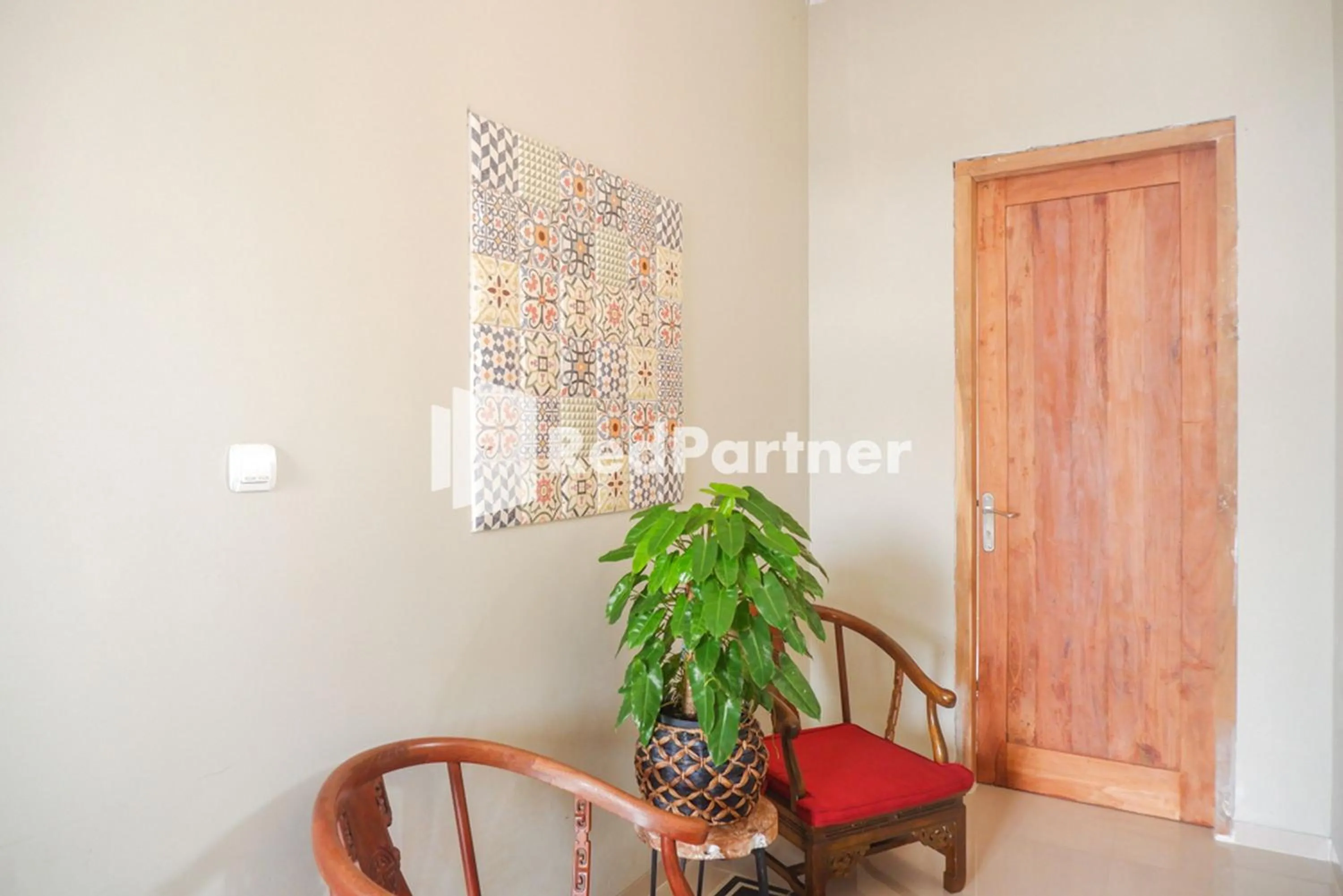 Seating area in Rumah CIA Taman Siswa near Malioboro Yogyakarta Mitra RedDoorz