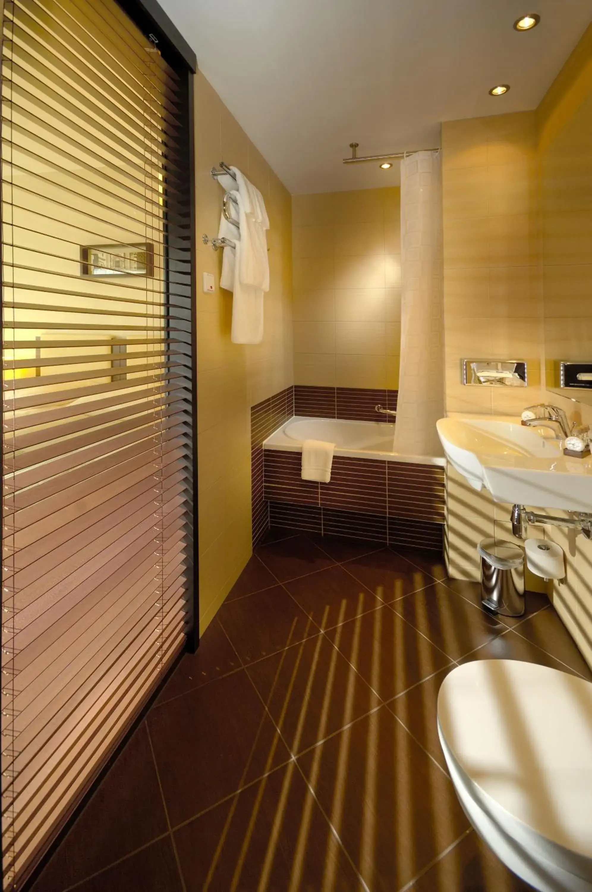 Twin Room - single occupancy in Qubus Hotel Łódź Twin Room - single occupancy in Qubus Hotel Łódź